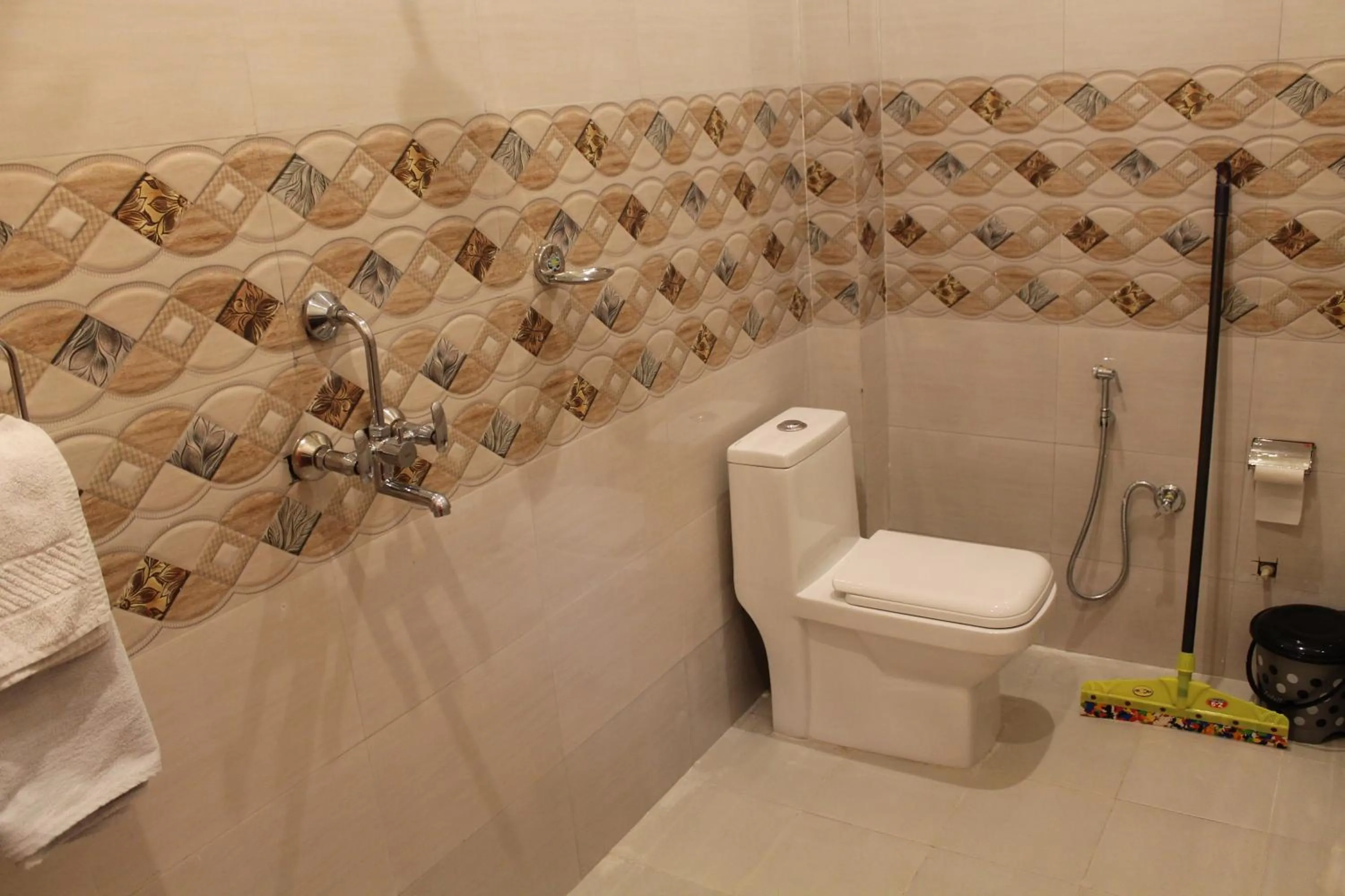 Property building in Karma Heritage