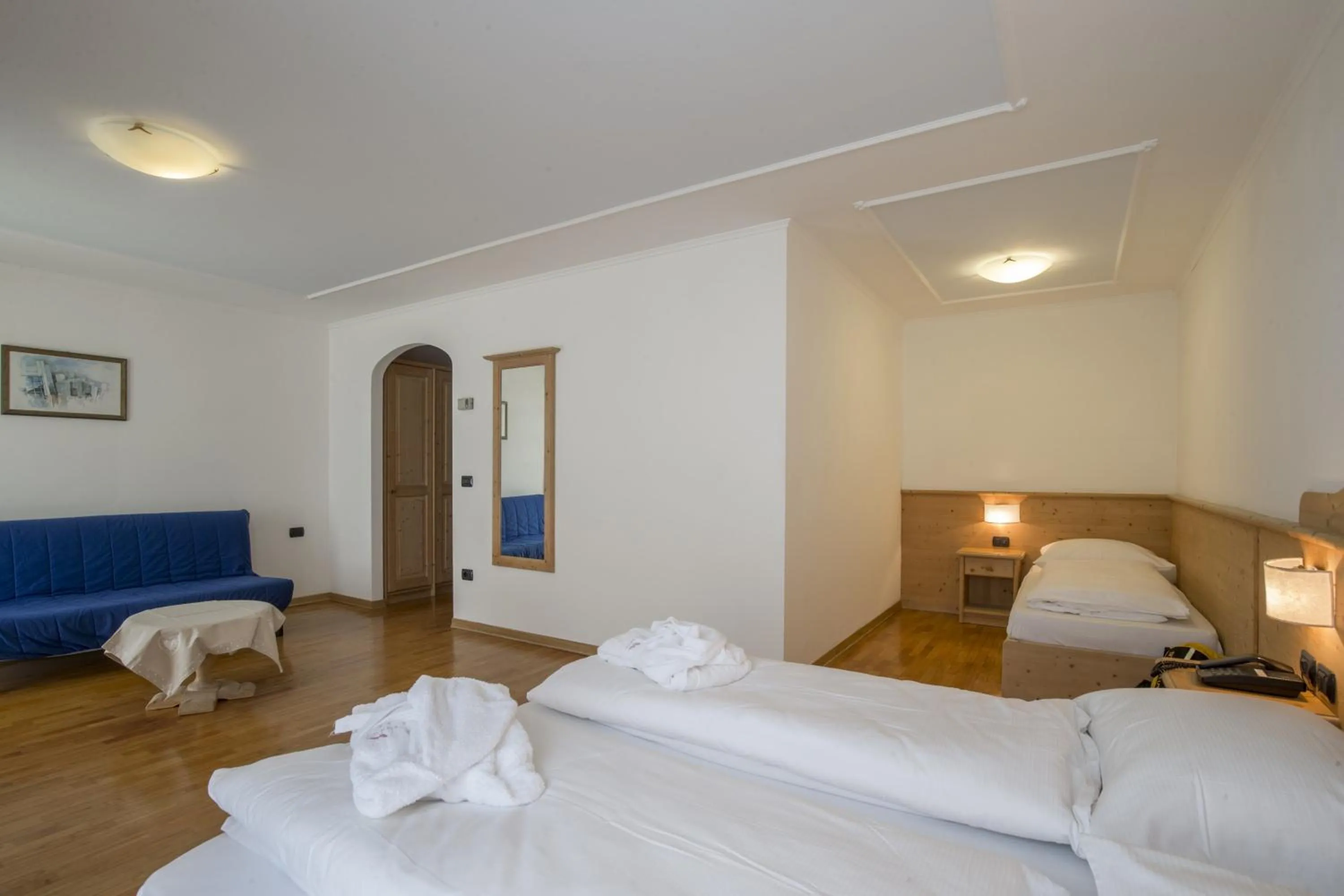 Photo of the whole room, Bed in Hotel Erica