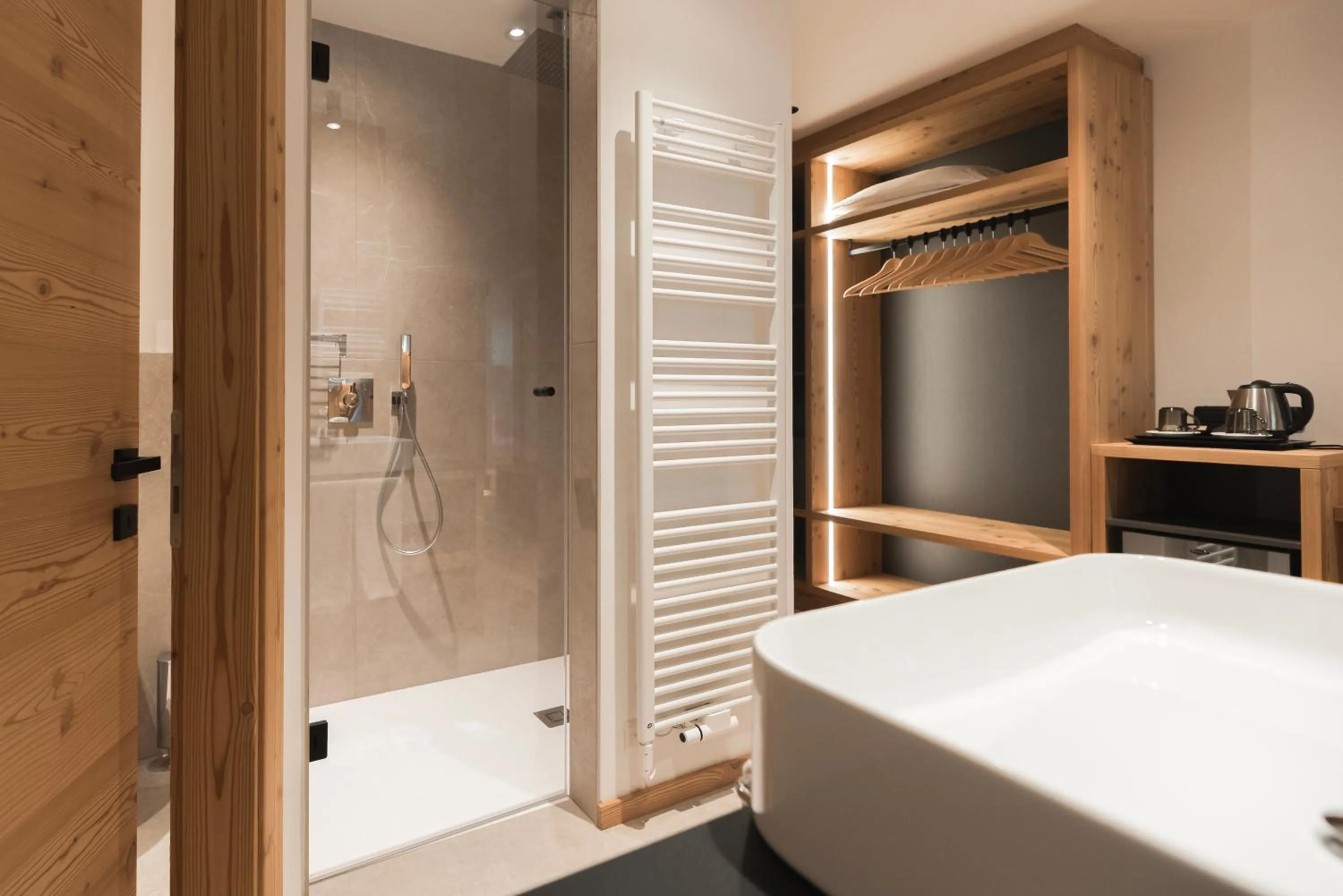 Shower in Hotel Erica