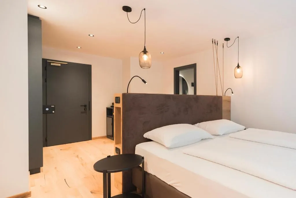 Photo of the whole room, Bed in Hotel Erica