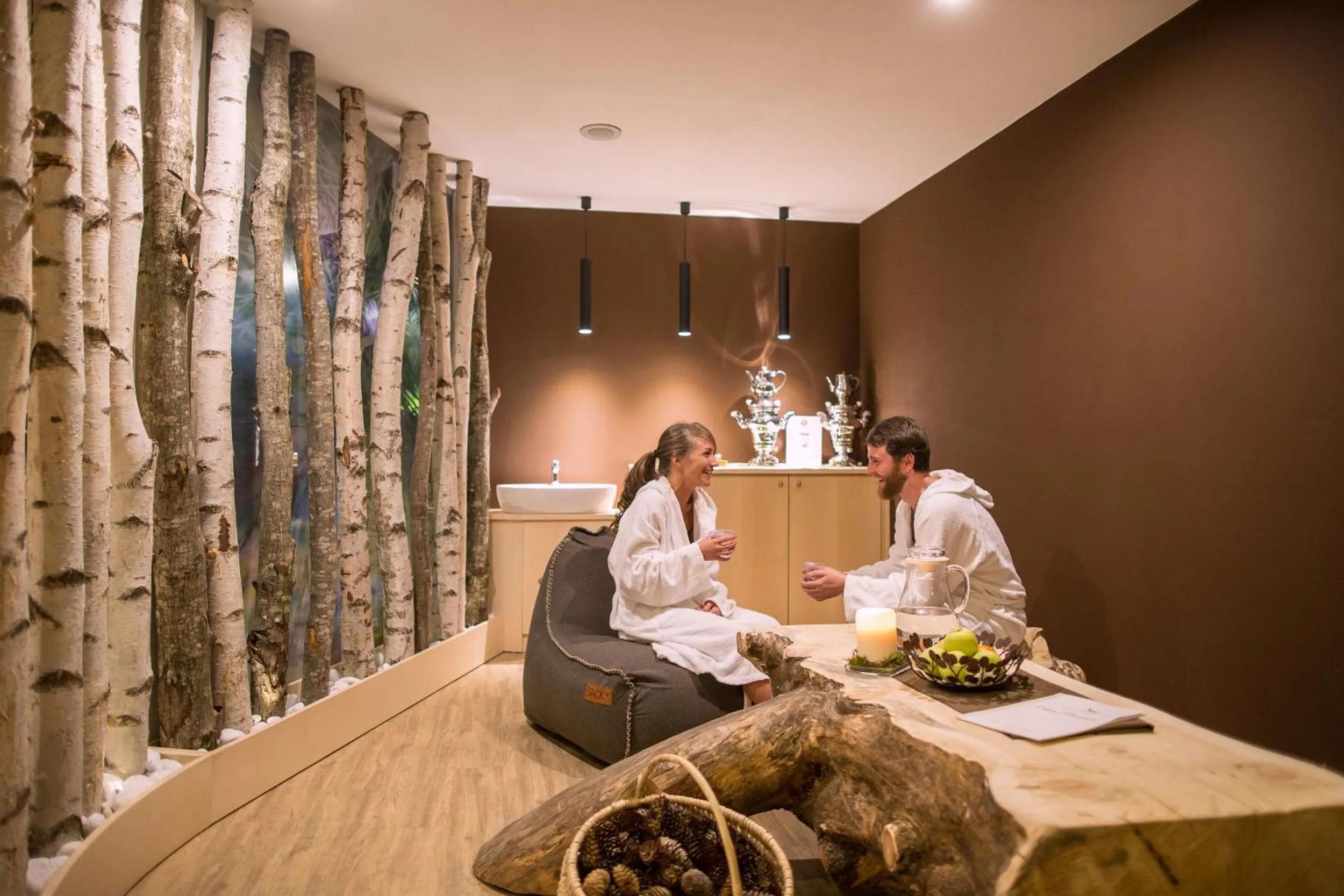 People in Hotel Erica