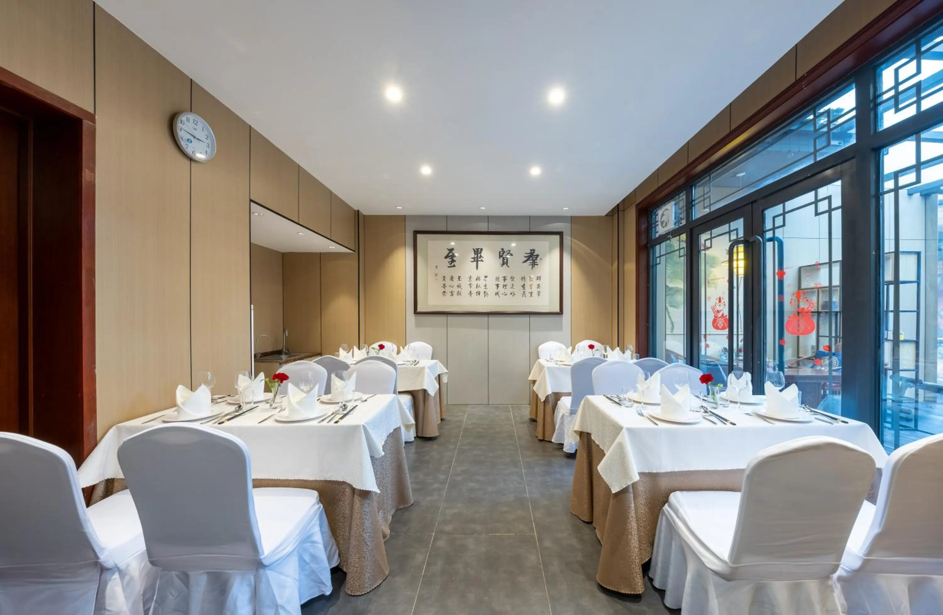 Restaurant/places to eat in Chinese Culture Holiday Hotel 唐府