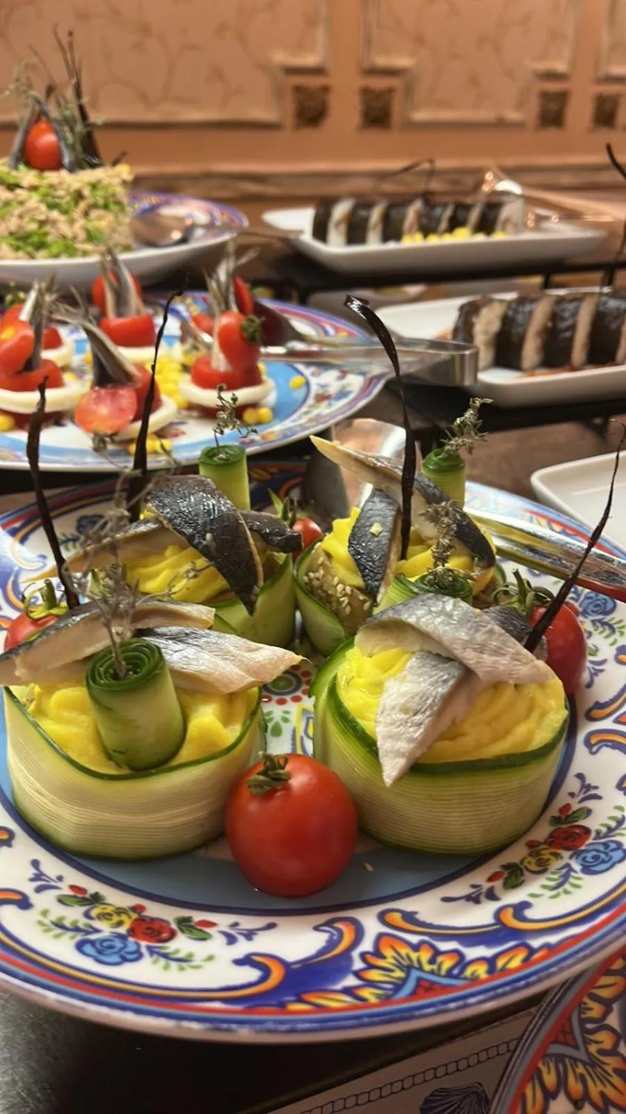 Restaurant/places to eat in Karolina Hotel