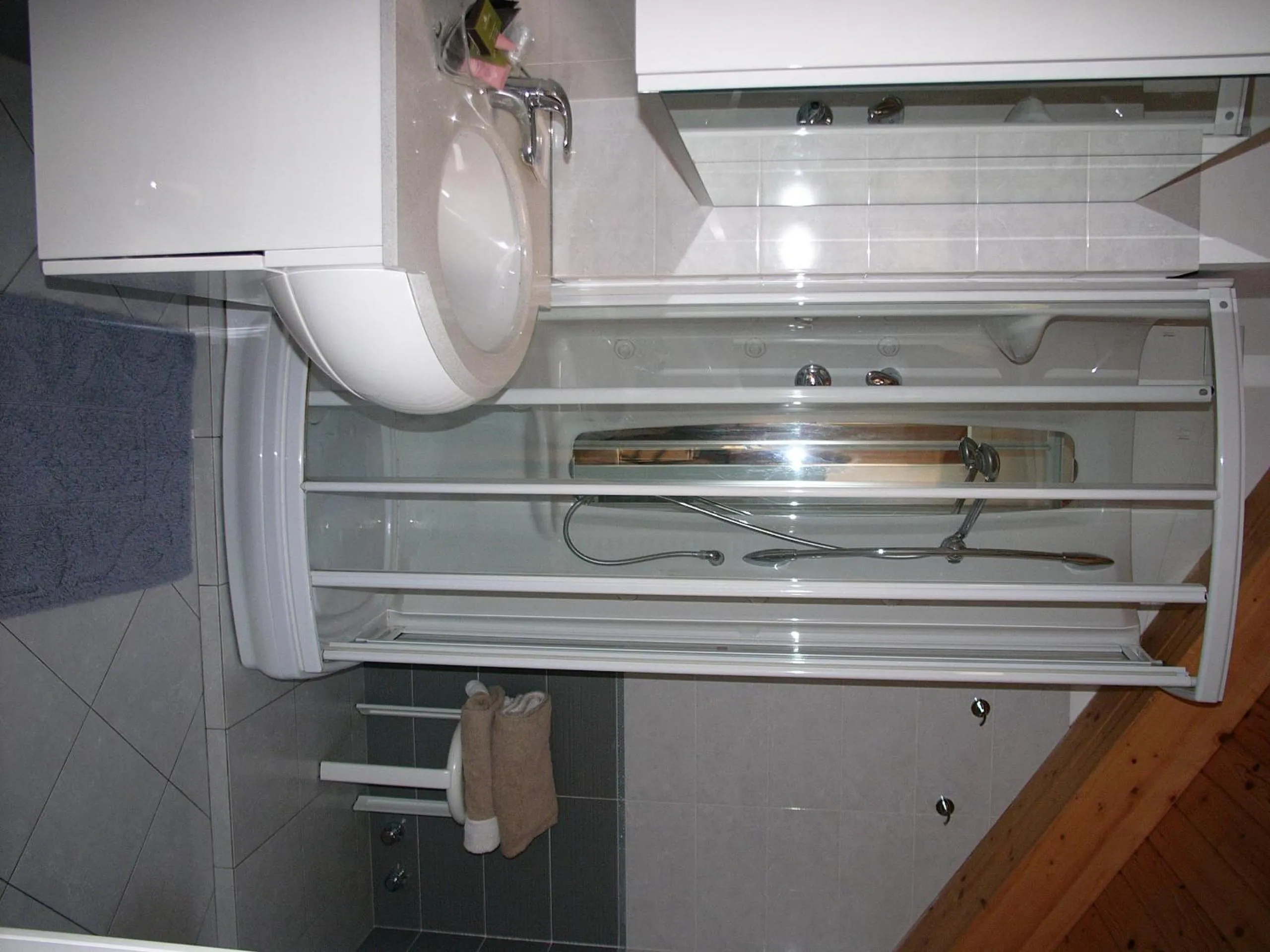 Bathroom in Hotel Lido