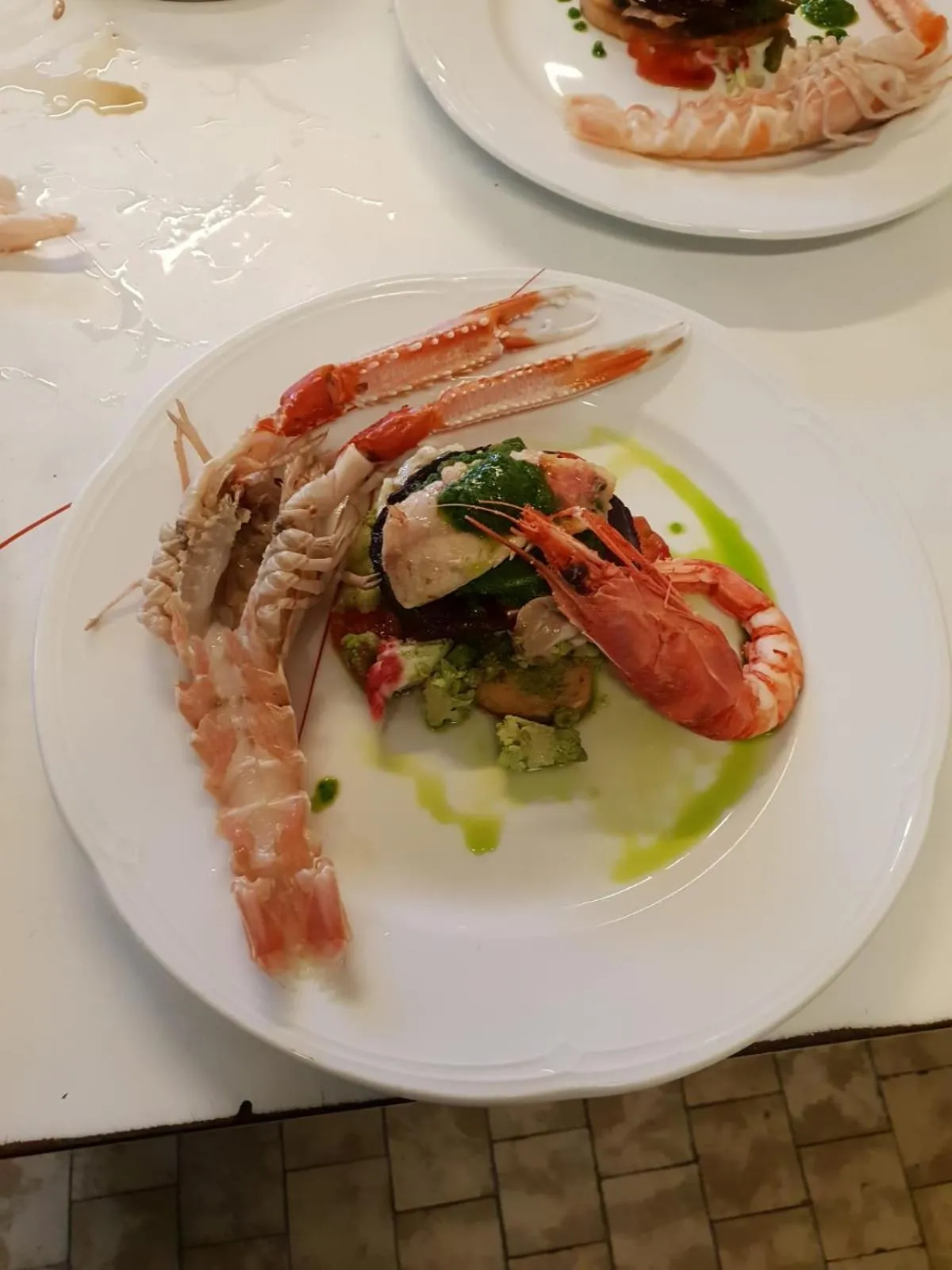 Restaurant/places to eat in Hotel Lido