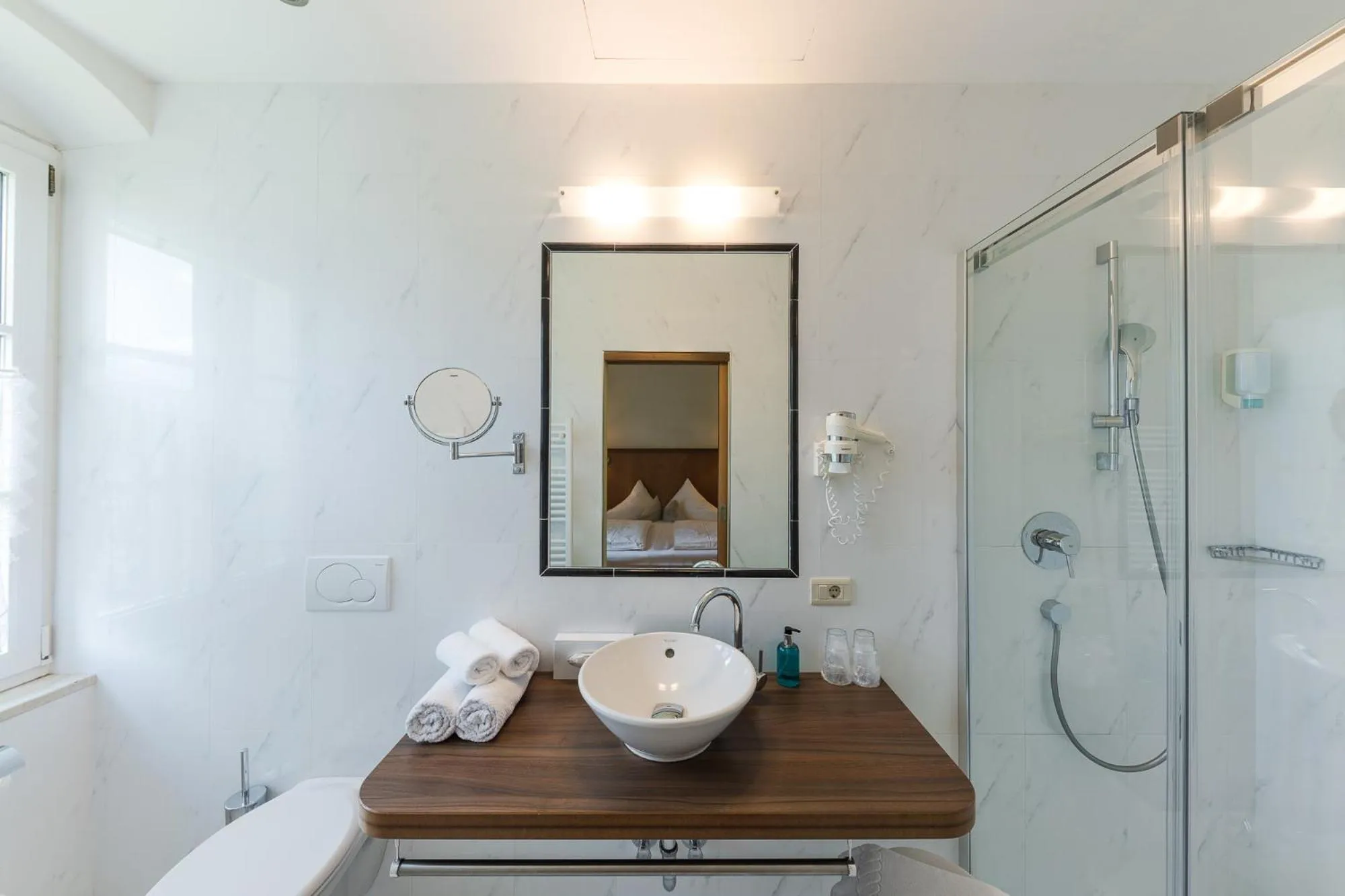 Bathroom in Hotel Mandelhof