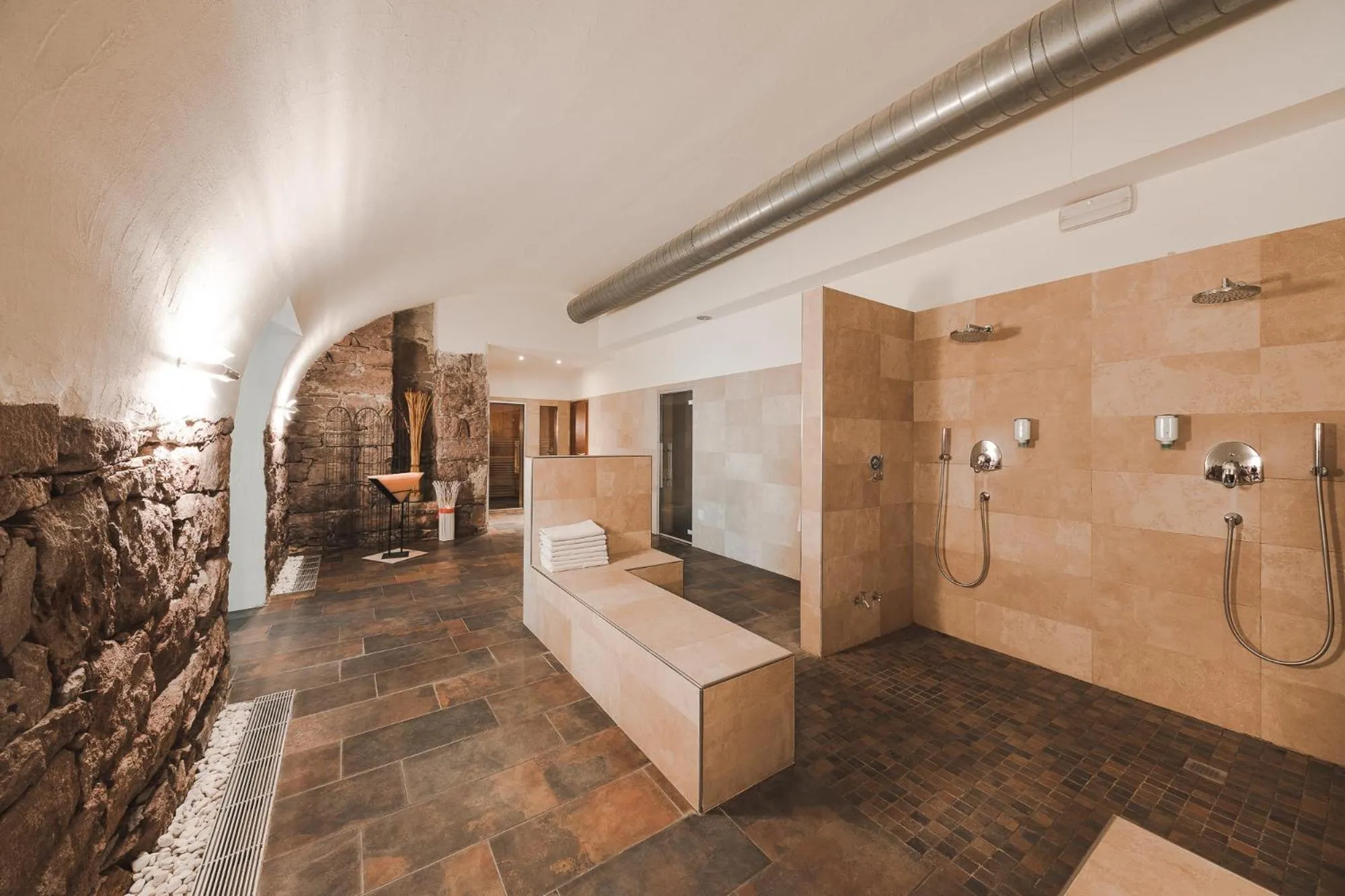 Spa and wellness centre/facilities in Hotel Mandelhof