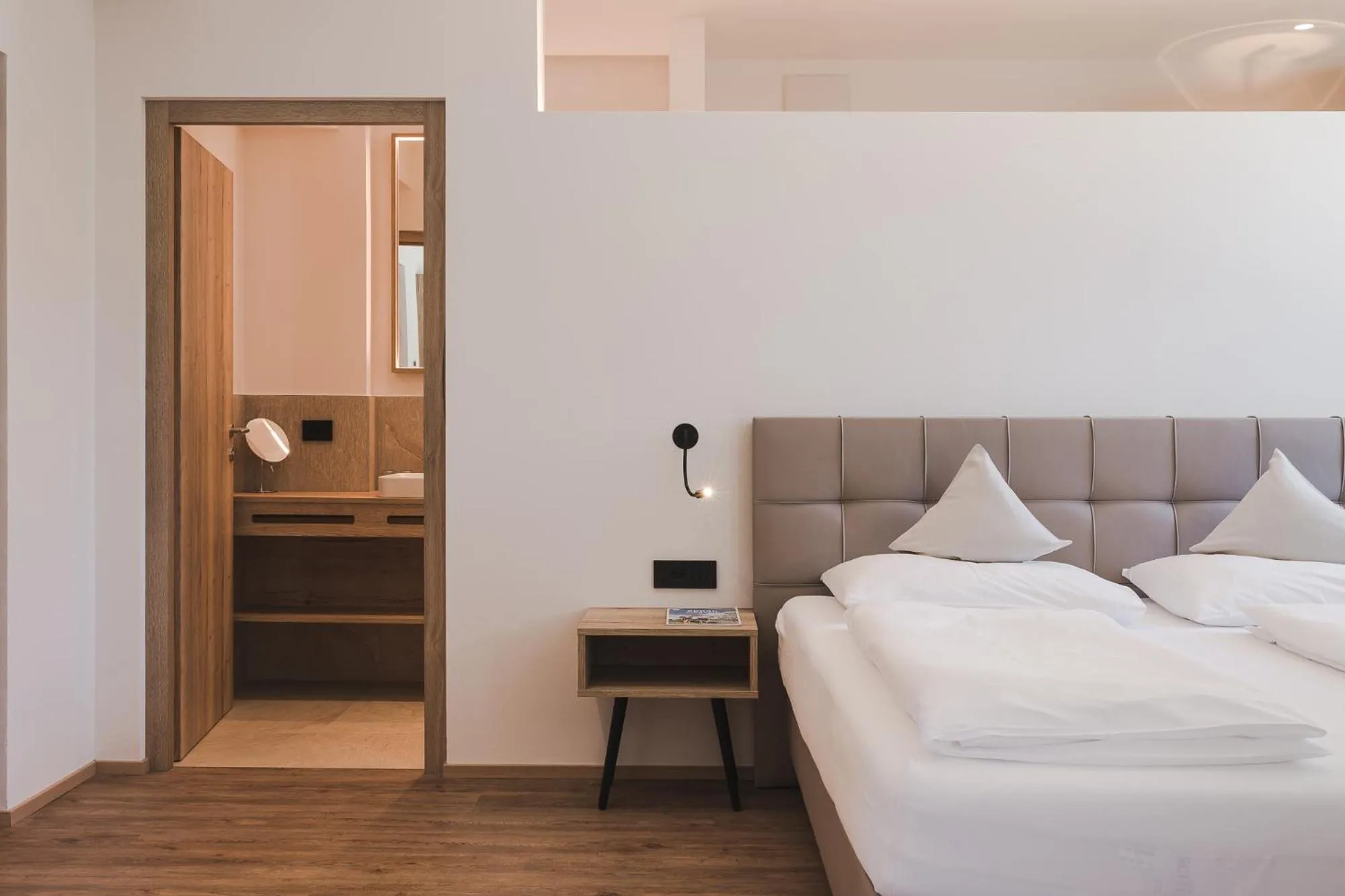 Photo of the whole room, Bed in Hotel Mandelhof