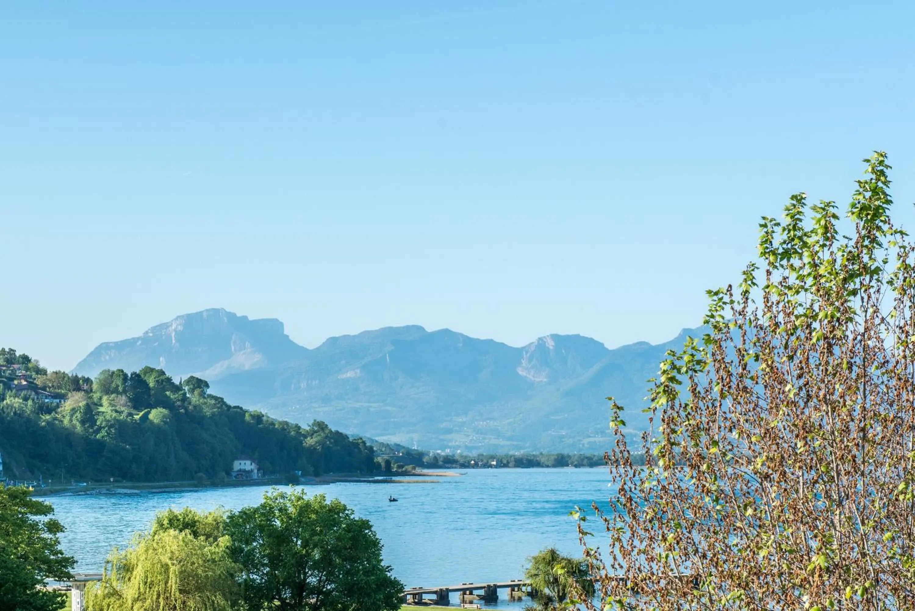 Lake view in Best Western Aquakub