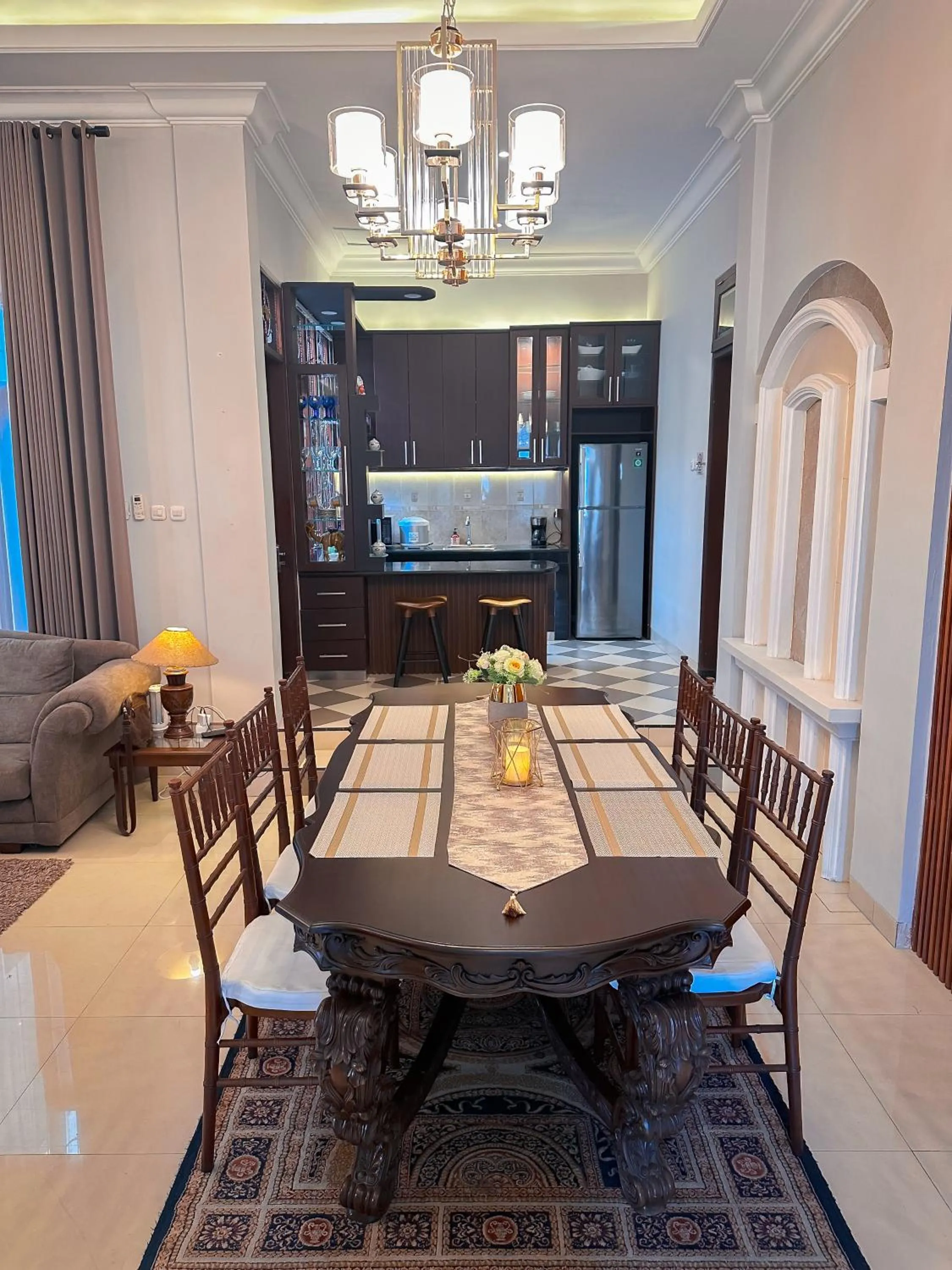 Dining area in Hening Pool Residence