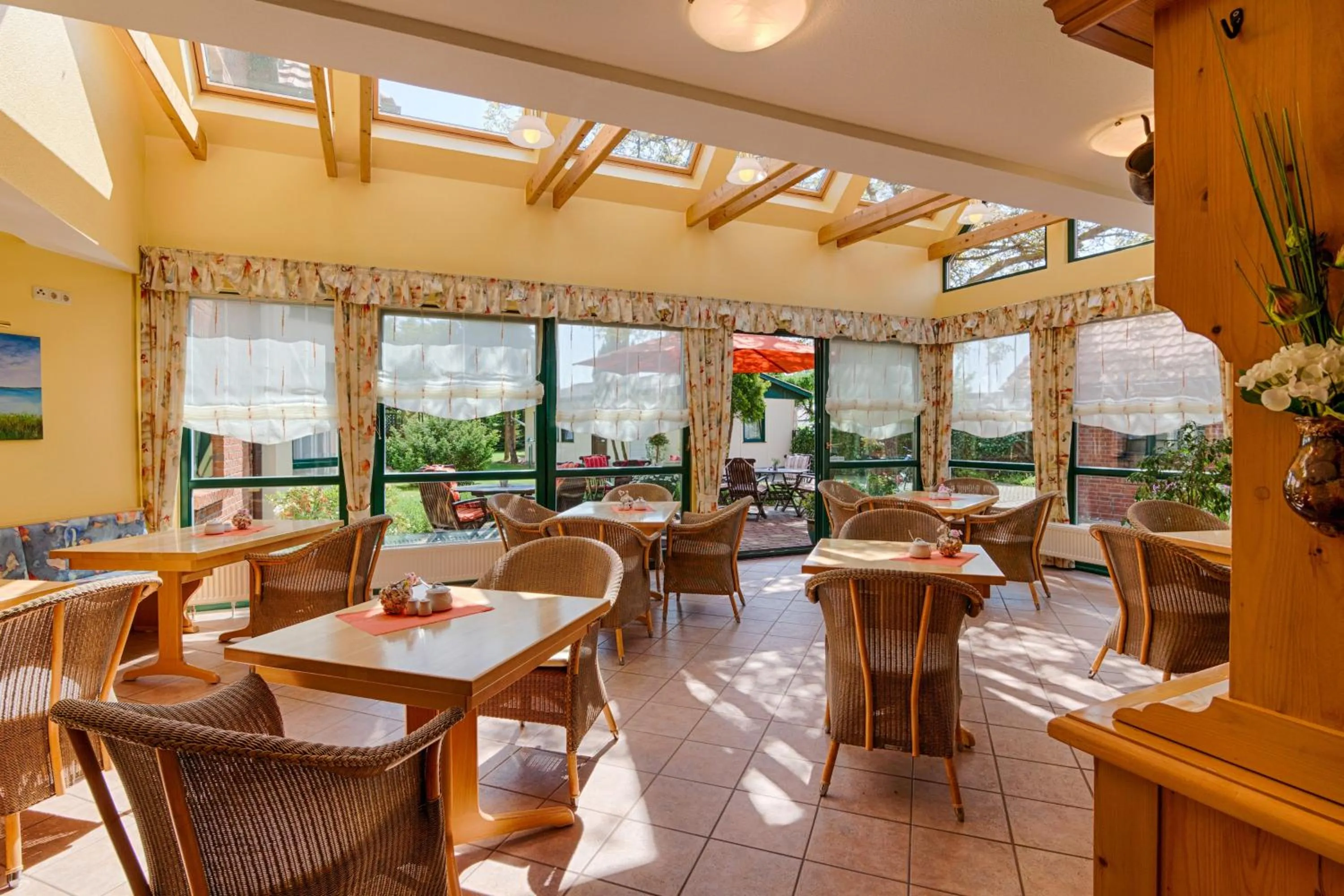 Restaurant/places to eat in Hotel Garni Nussbaumhof