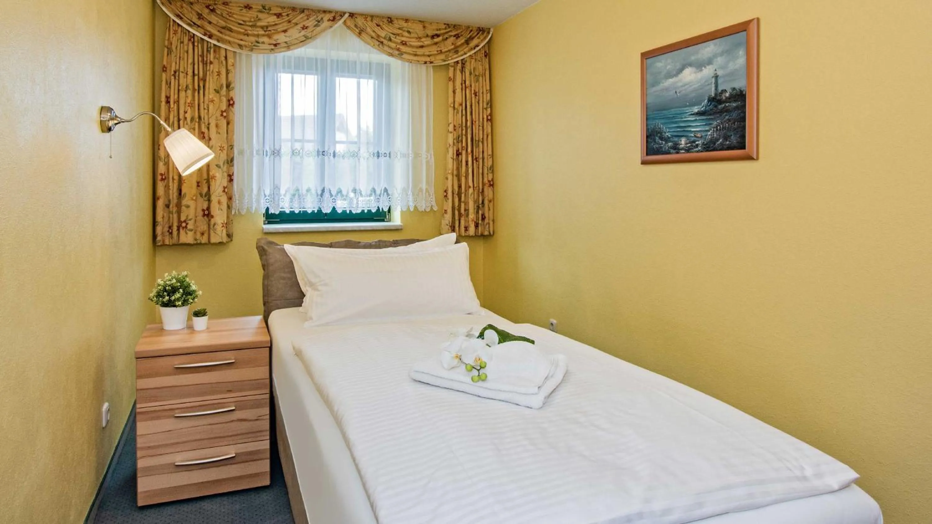 Bed in Hotel Garni Nussbaumhof