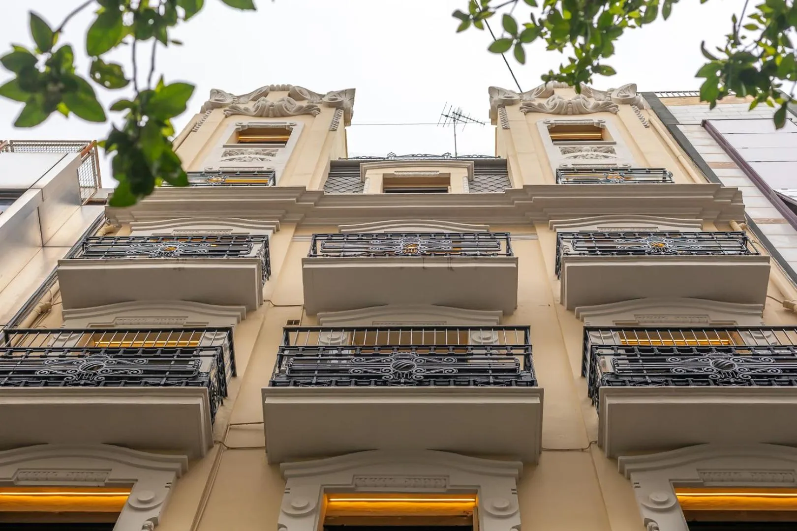 Property building in Nommadas Jero - Only Adults