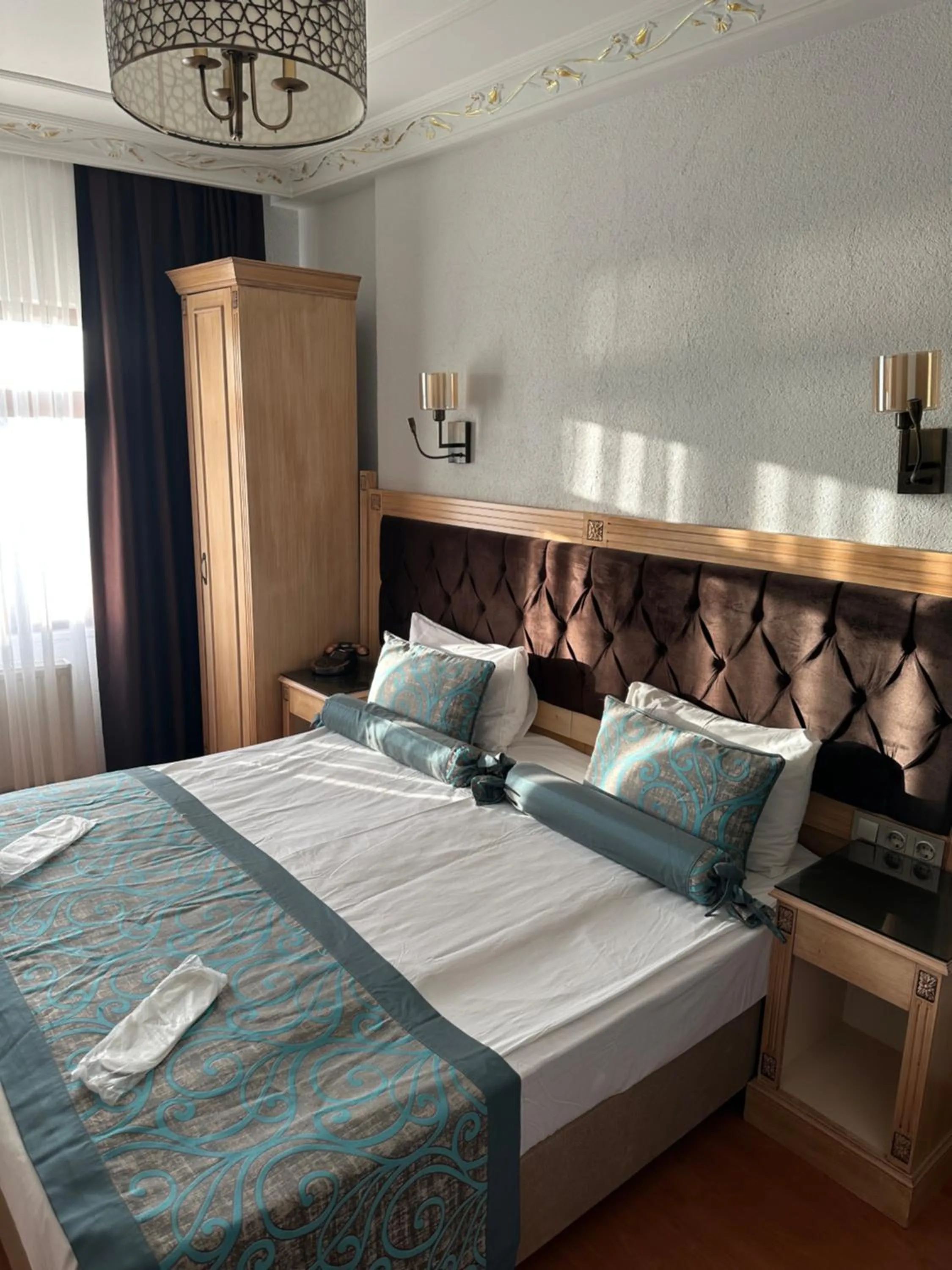 Bed in Blue Tuana Hotel Old City