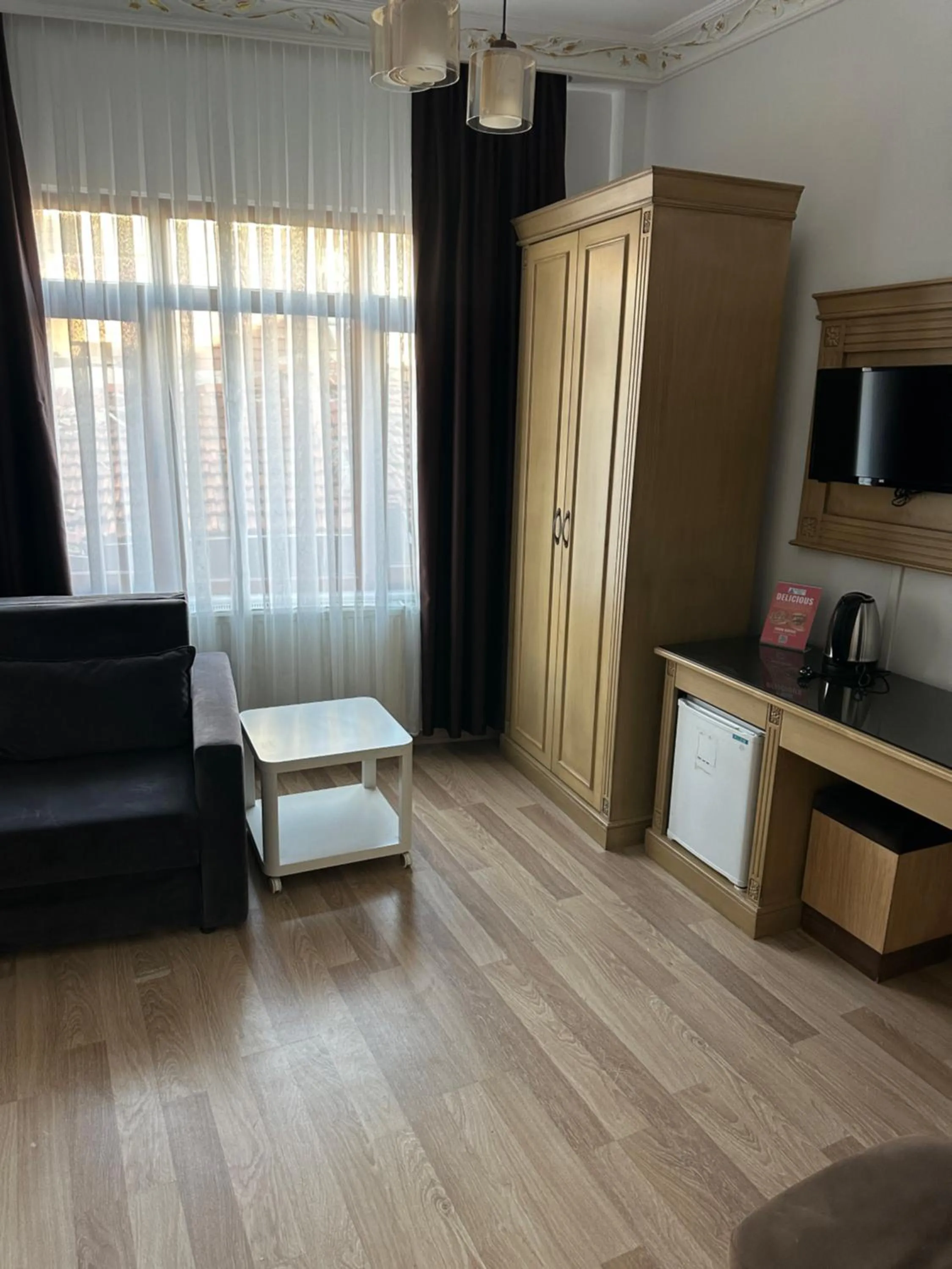 Coffee/tea facilities in Blue Tuana Hotel Old City