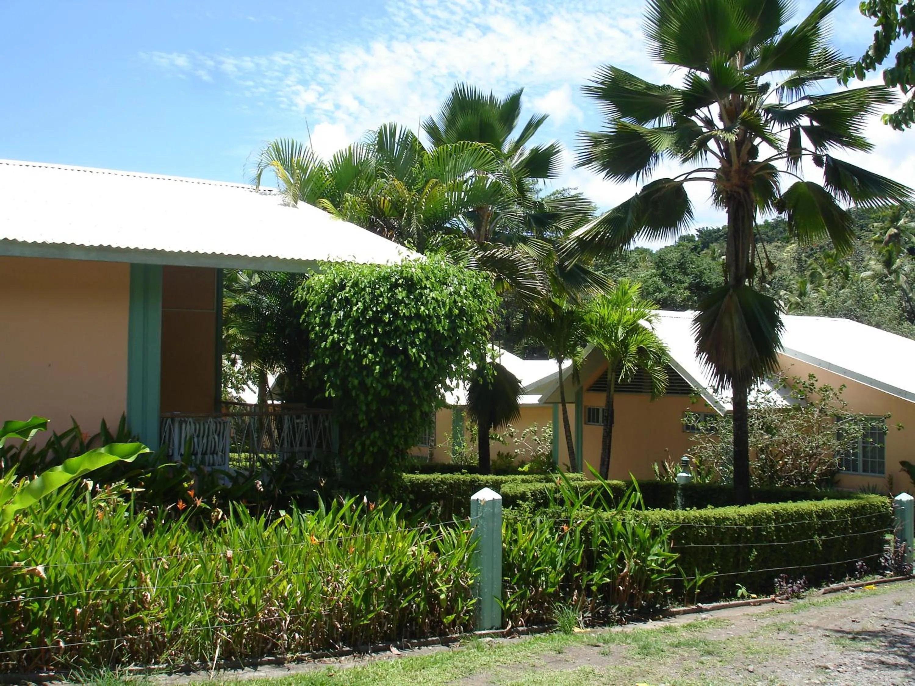 Property building in Kootney Resorts