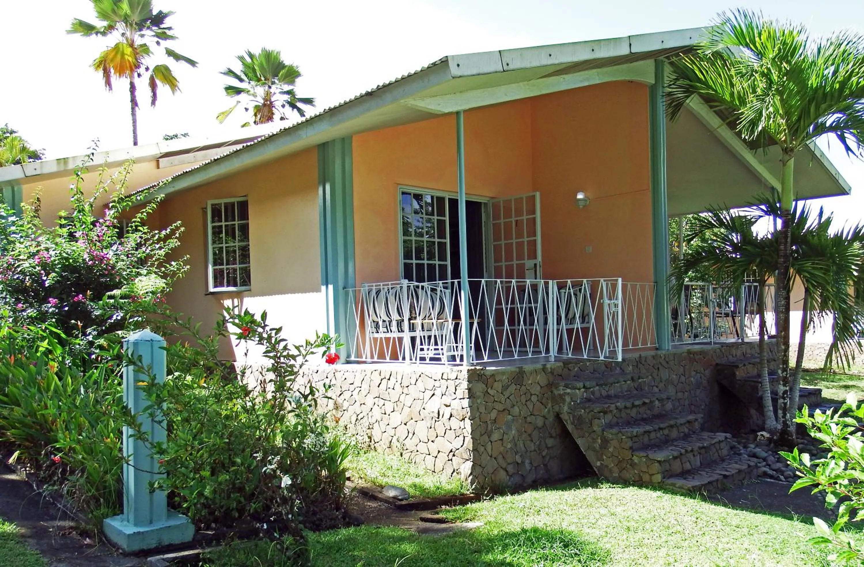 Property building in Kootney Resorts