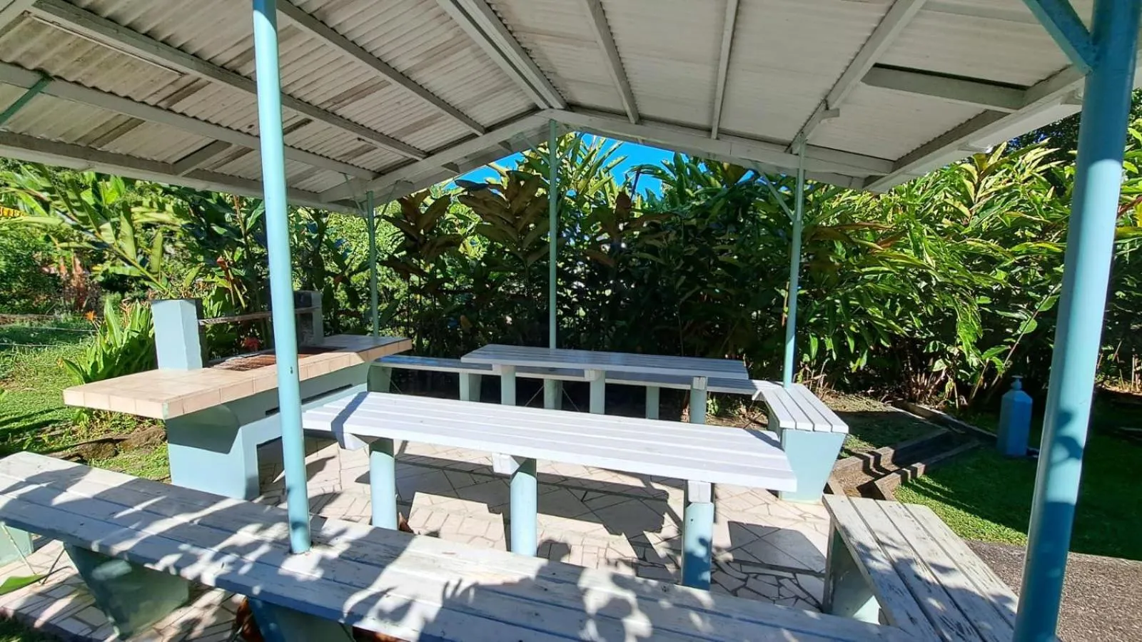 BBQ facilities in Kootney Resorts