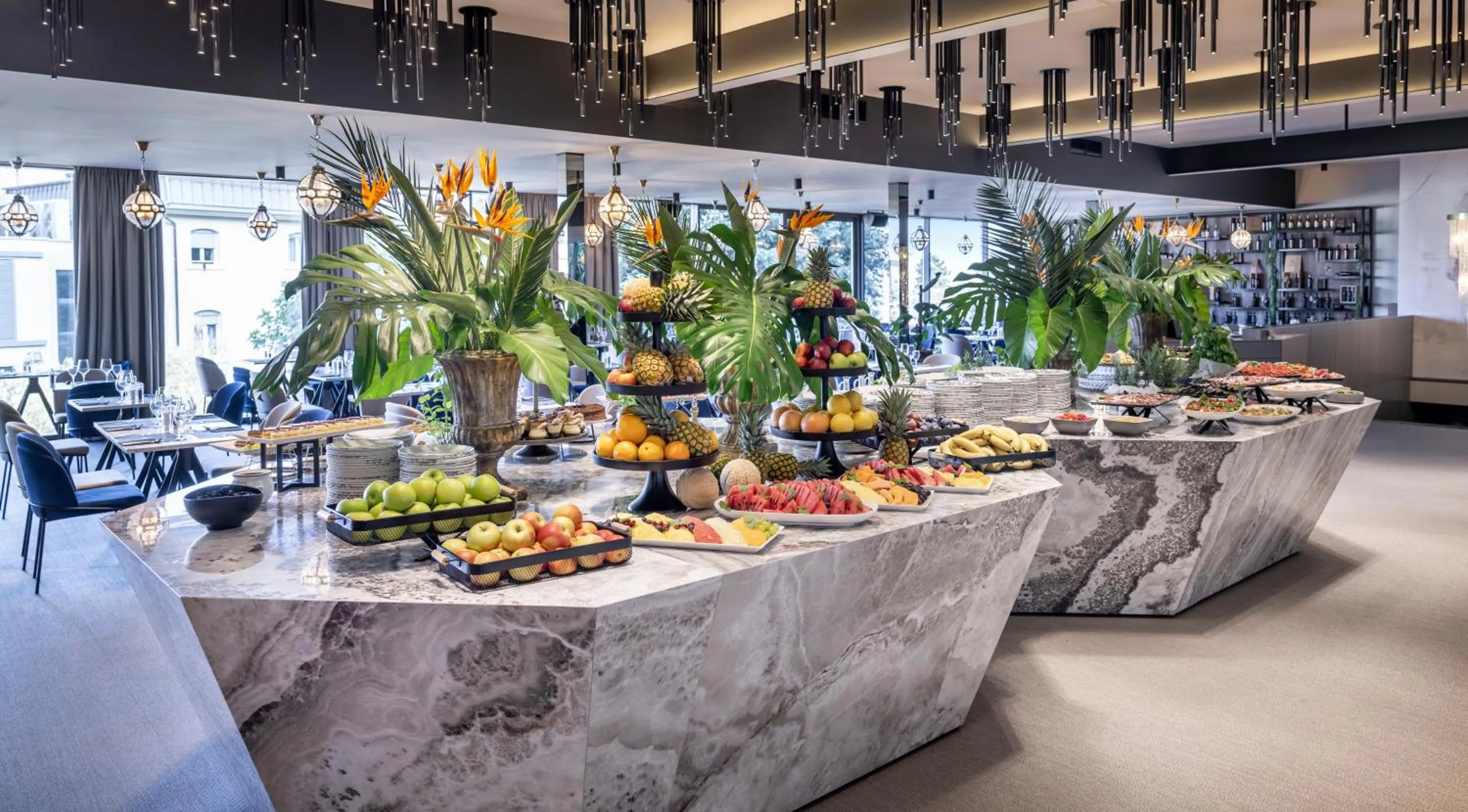 Restaurant/places to eat in Grand Hotel Adriatic II