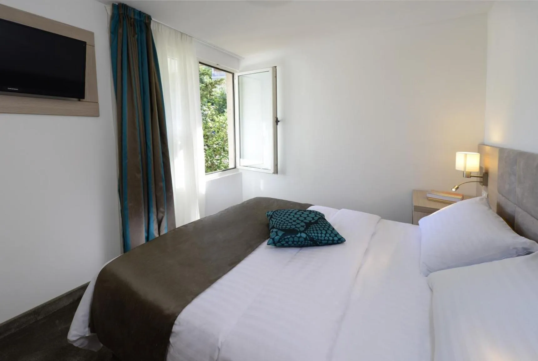 Bedroom, Bed in Grand Hotel Adriatic II