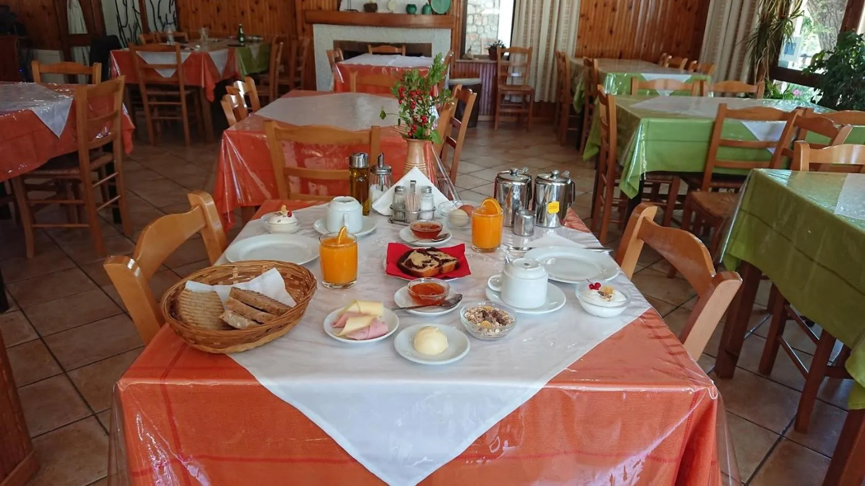 Breakfast in Neos Omalos Hotel