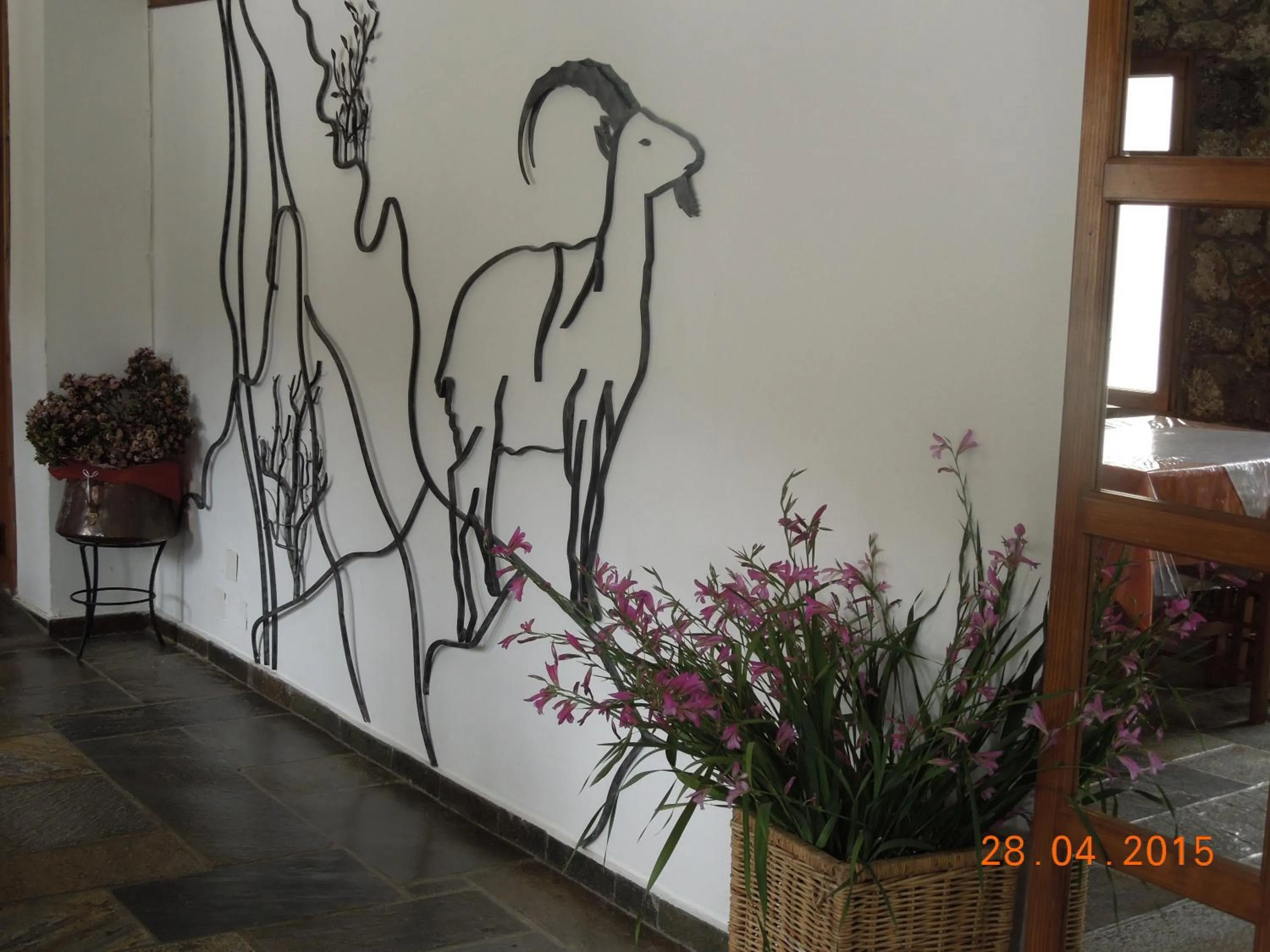 Decorative detail in Neos Omalos Hotel