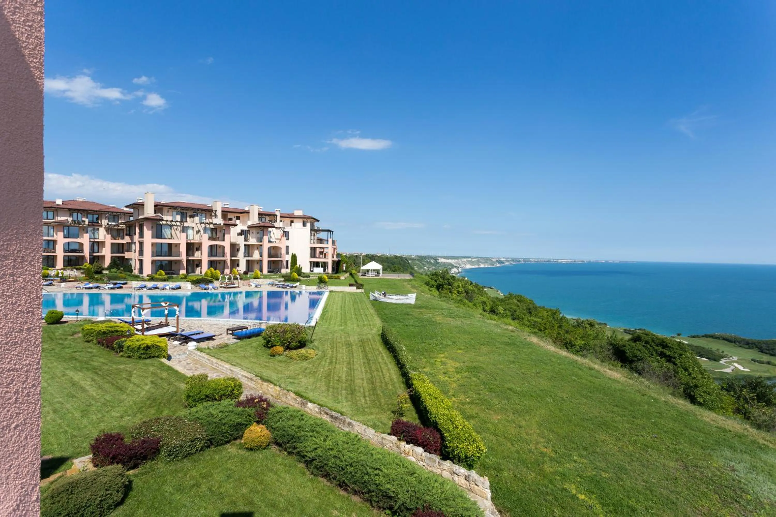 Pool view in Kaliakria Resort