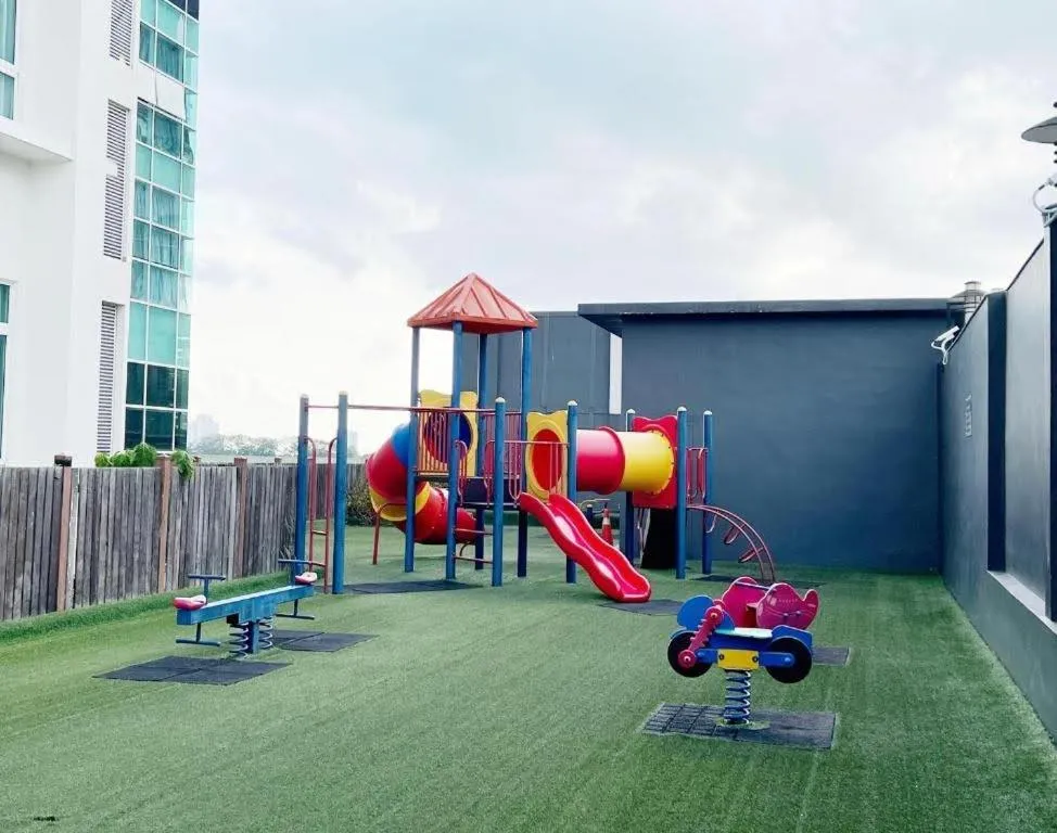 JB City D'Esplanade Shopping mall apartment