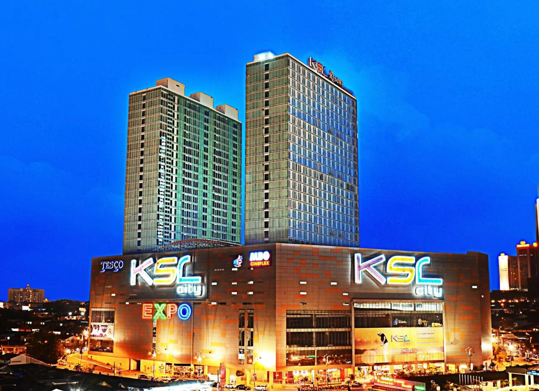 JB City D'Esplanade Shopping mall apartment