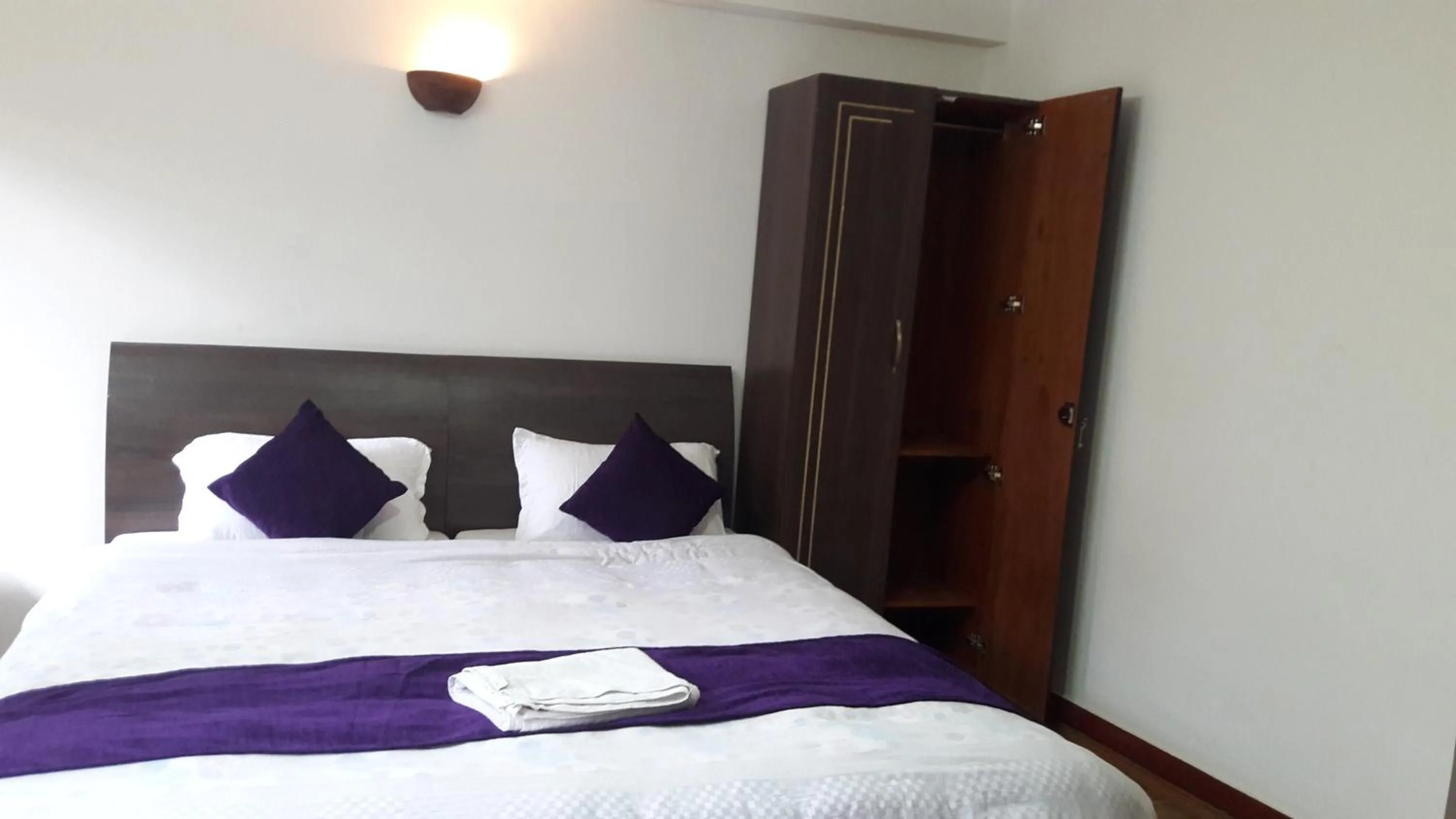 Bed in Hotel Bhaktapur Inn