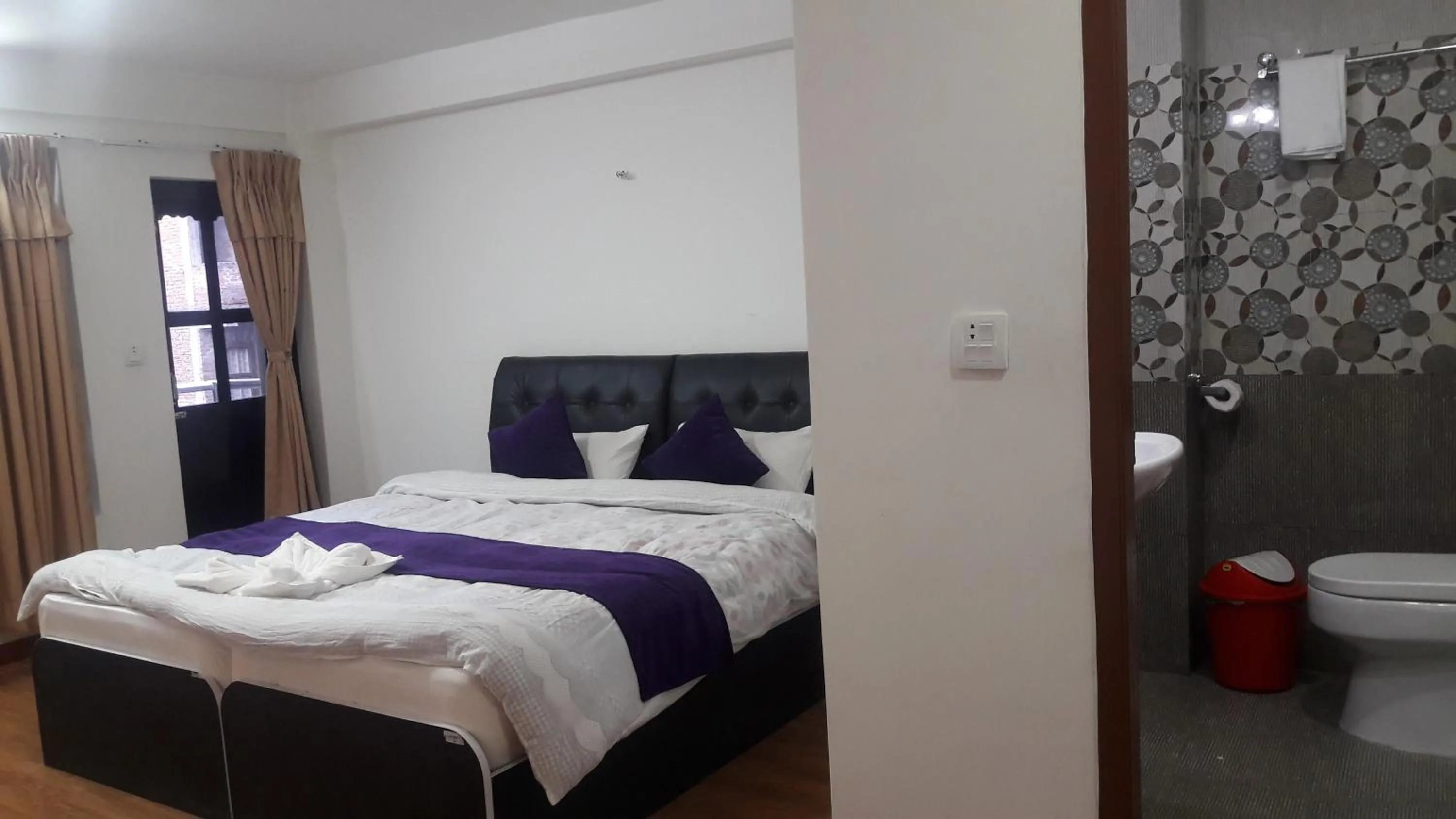 Bed in Hotel Bhaktapur Inn