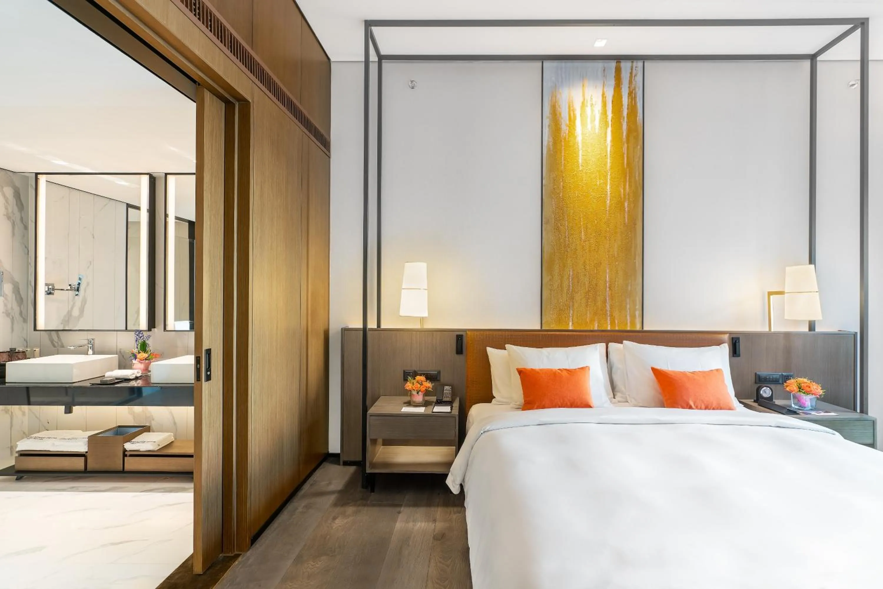 Bedroom, Bed in Wyndham Grand Yangon