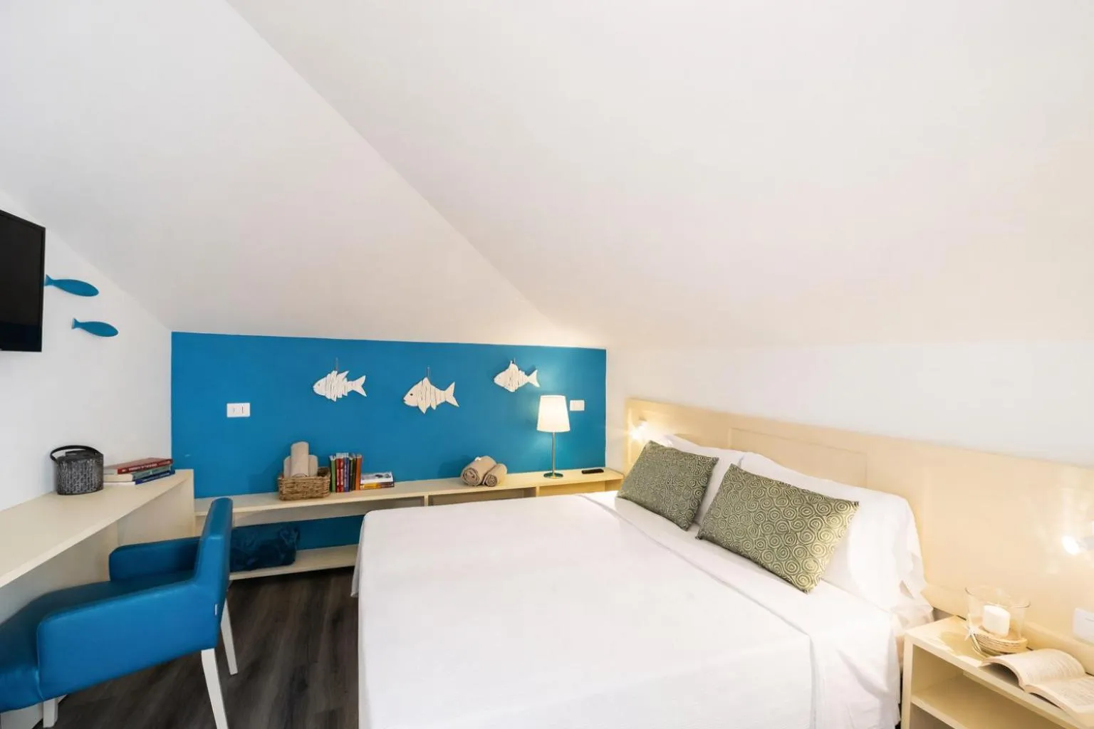 Bedroom, Bed in Duparc Hotel