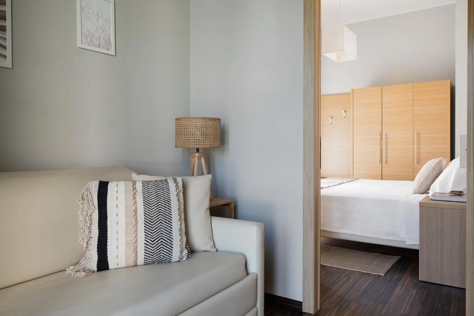 Photo of the whole room, Bed in Duparc Hotel