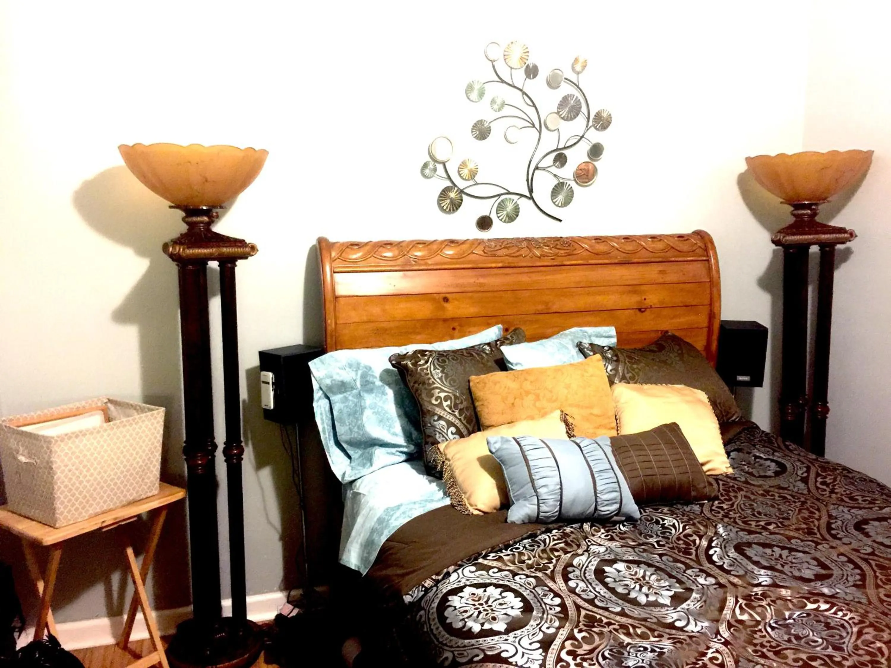 Bed in Premier National Harbor House