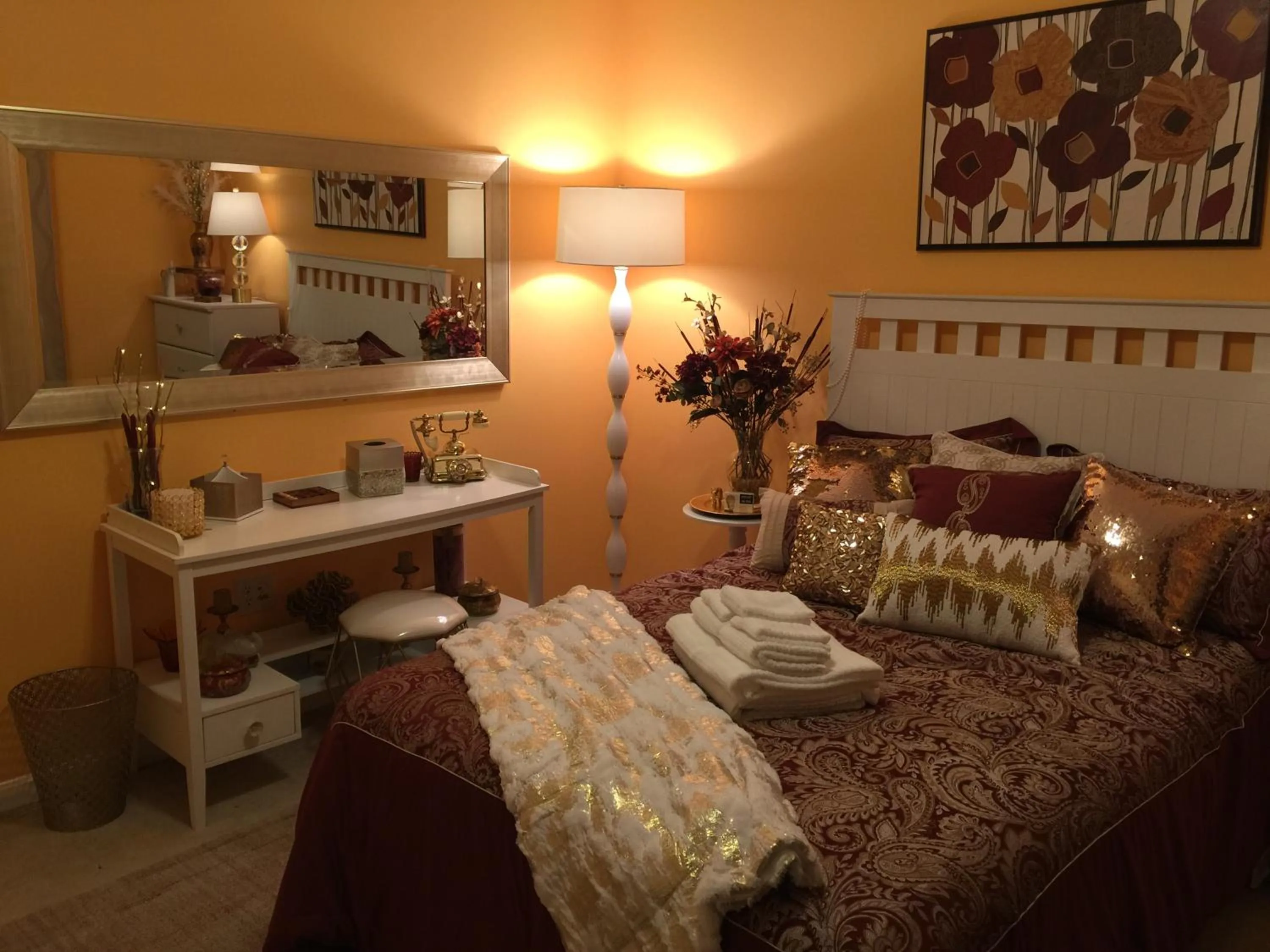 Bed in Premier National Harbor House