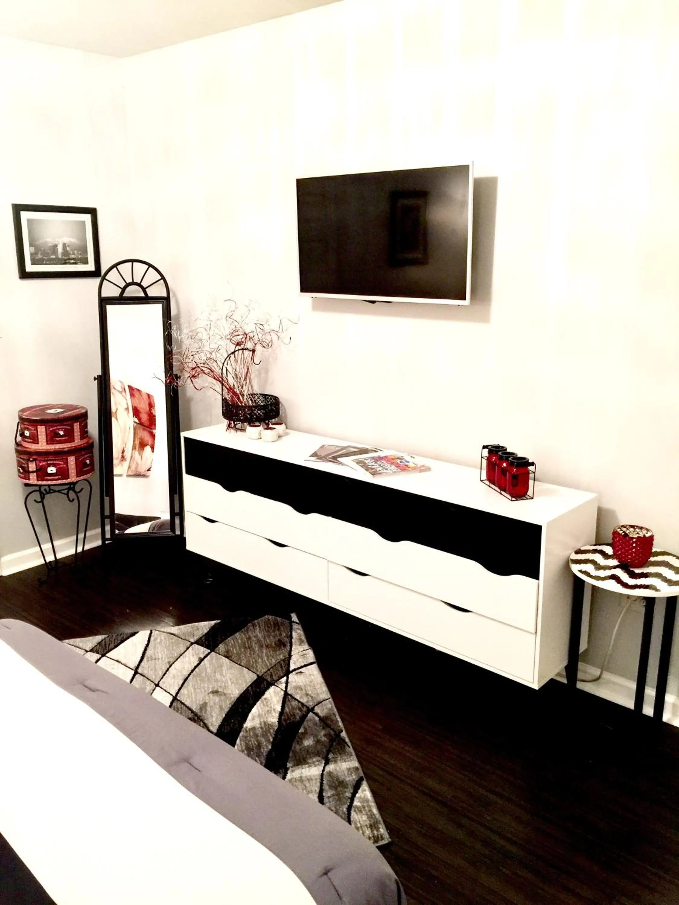 Bed in Premier National Harbor House