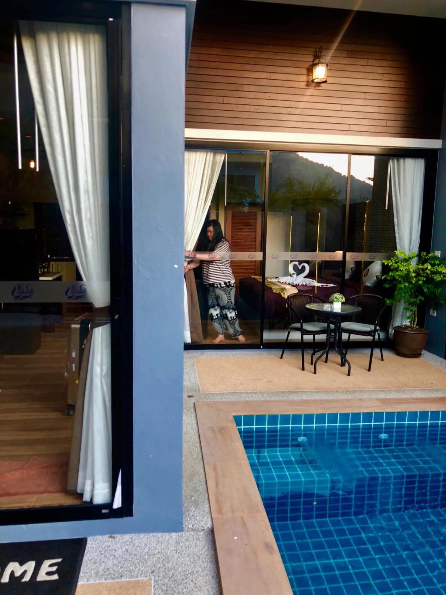 Swimming pool in KG Private Pool Villa