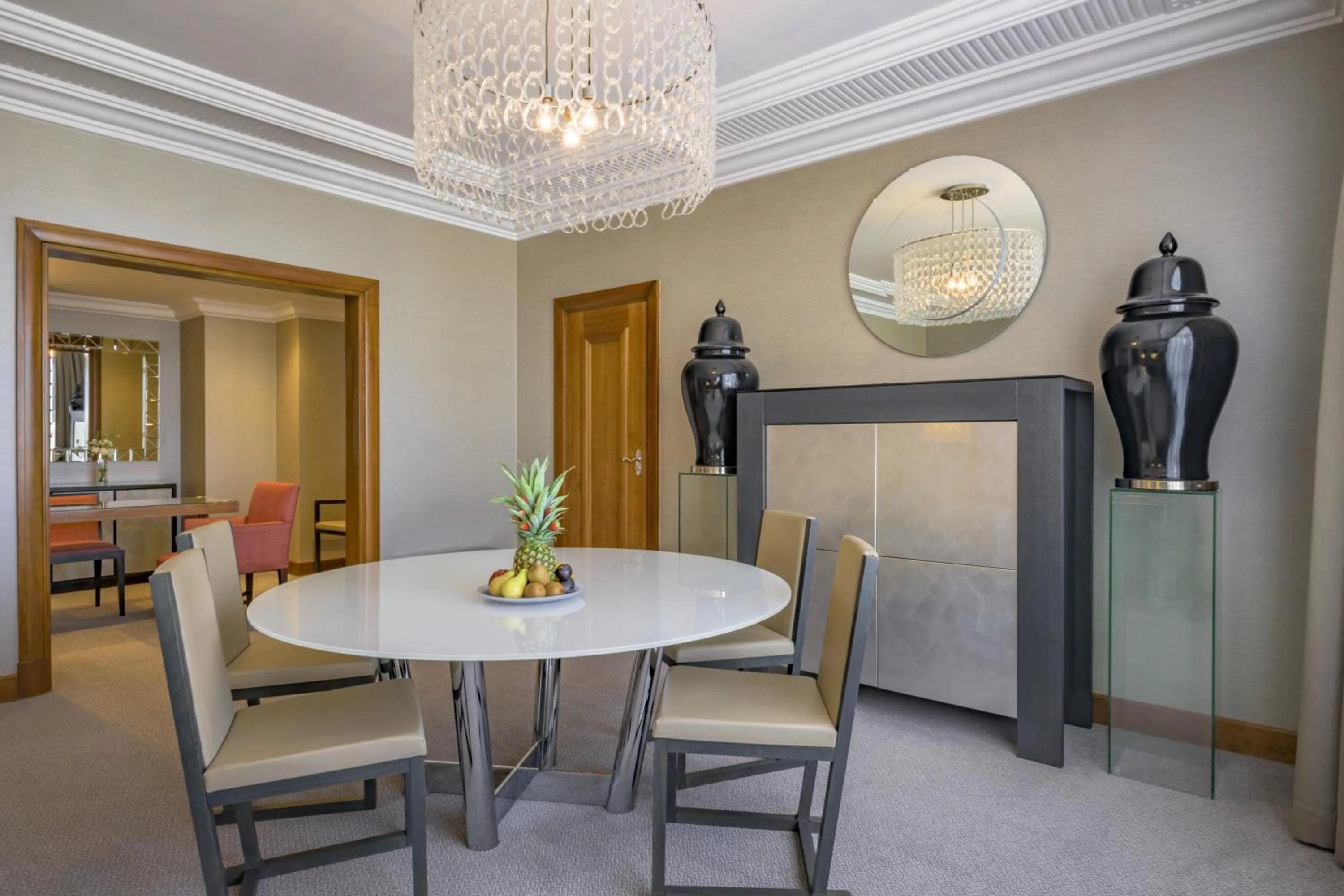 Living room in Grand Hyatt Amman