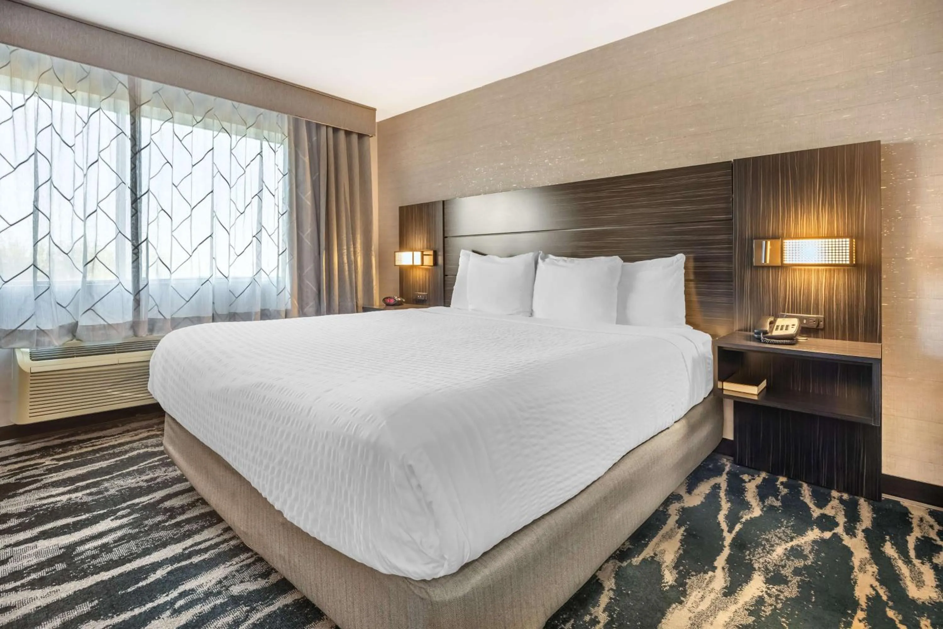 Bedroom, Bed in Best Western Plus North Las Vegas Inn & Suites