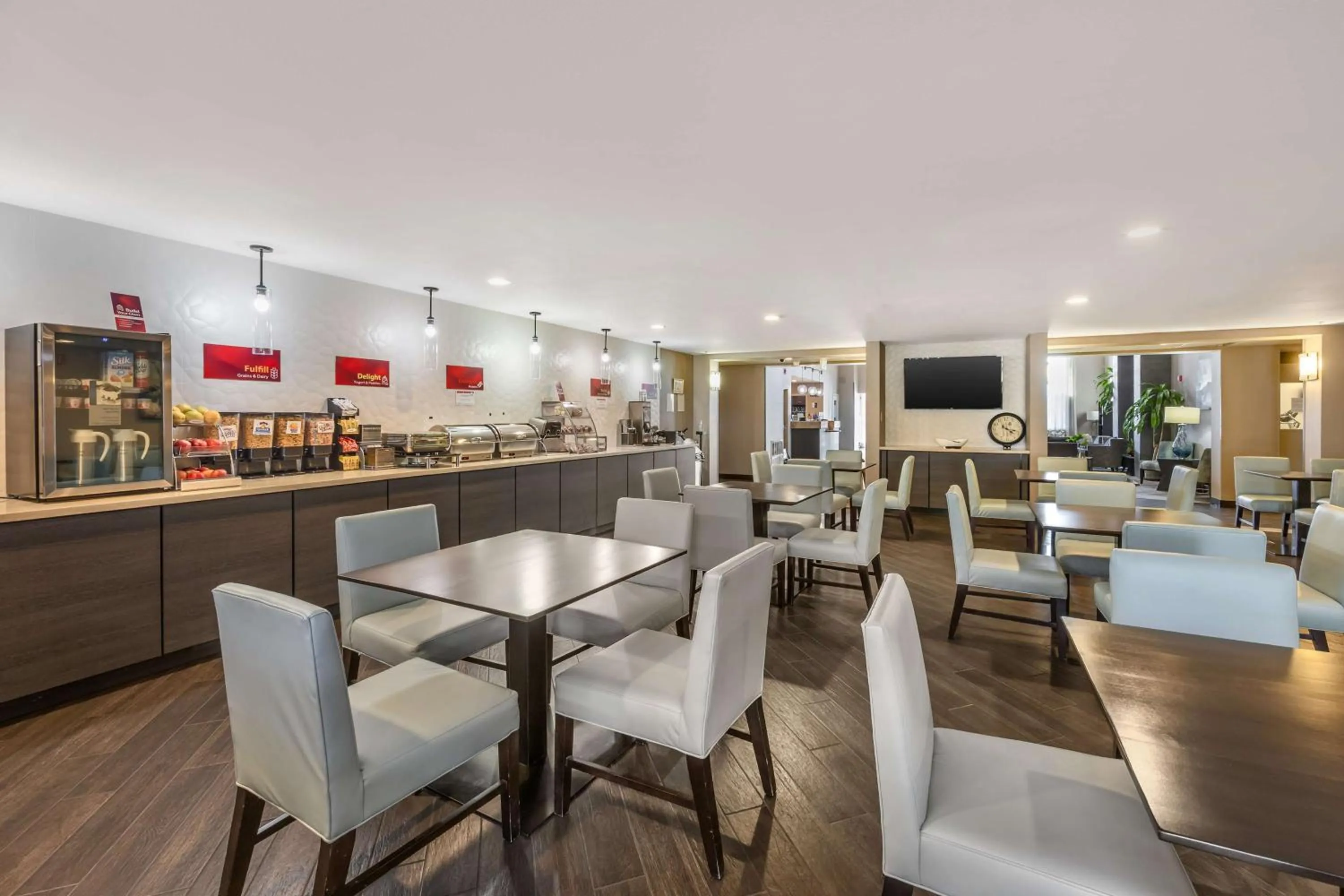 Breakfast in Best Western Plus North Las Vegas Inn & Suites