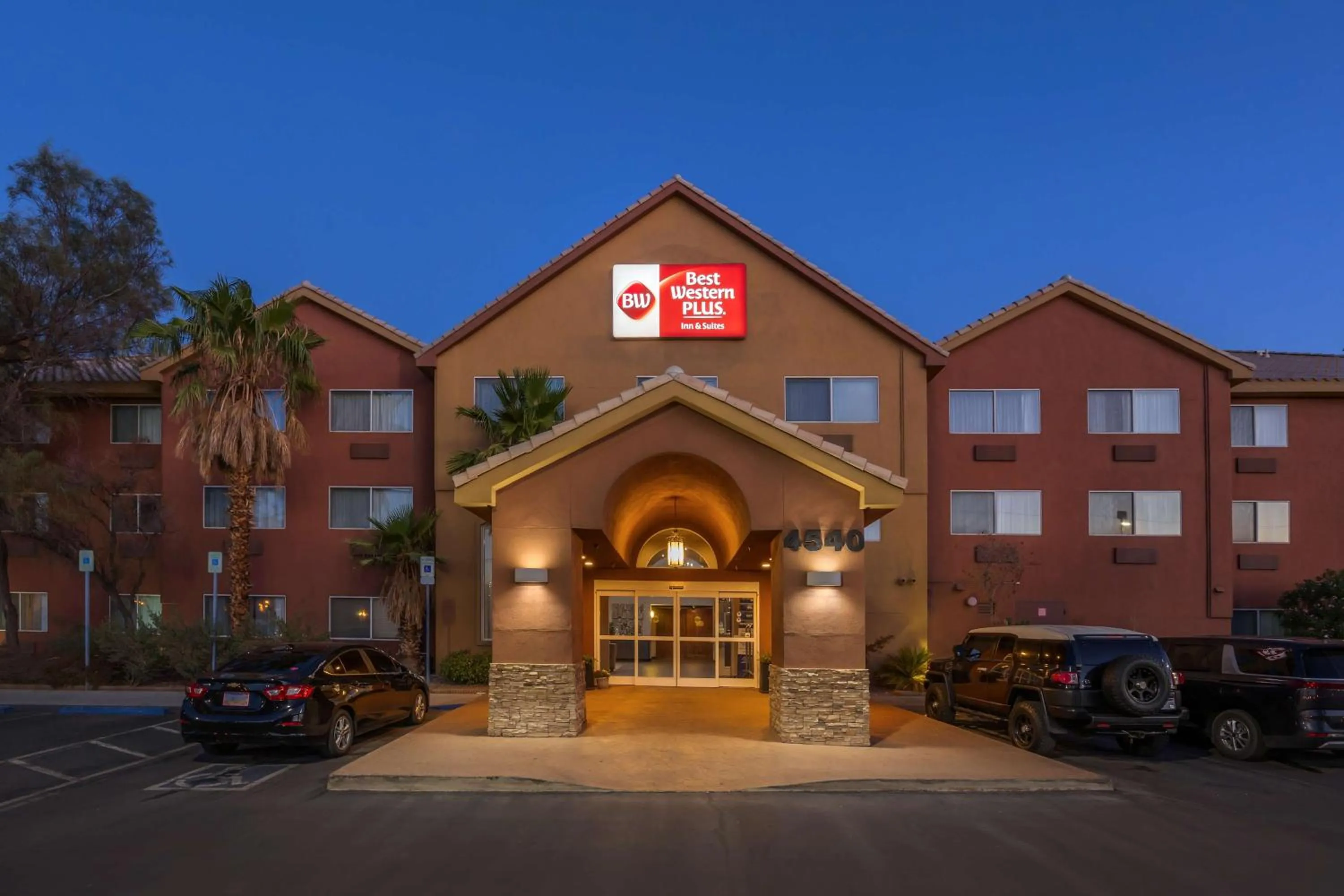 Property building in Best Western Plus North Las Vegas Inn & Suites