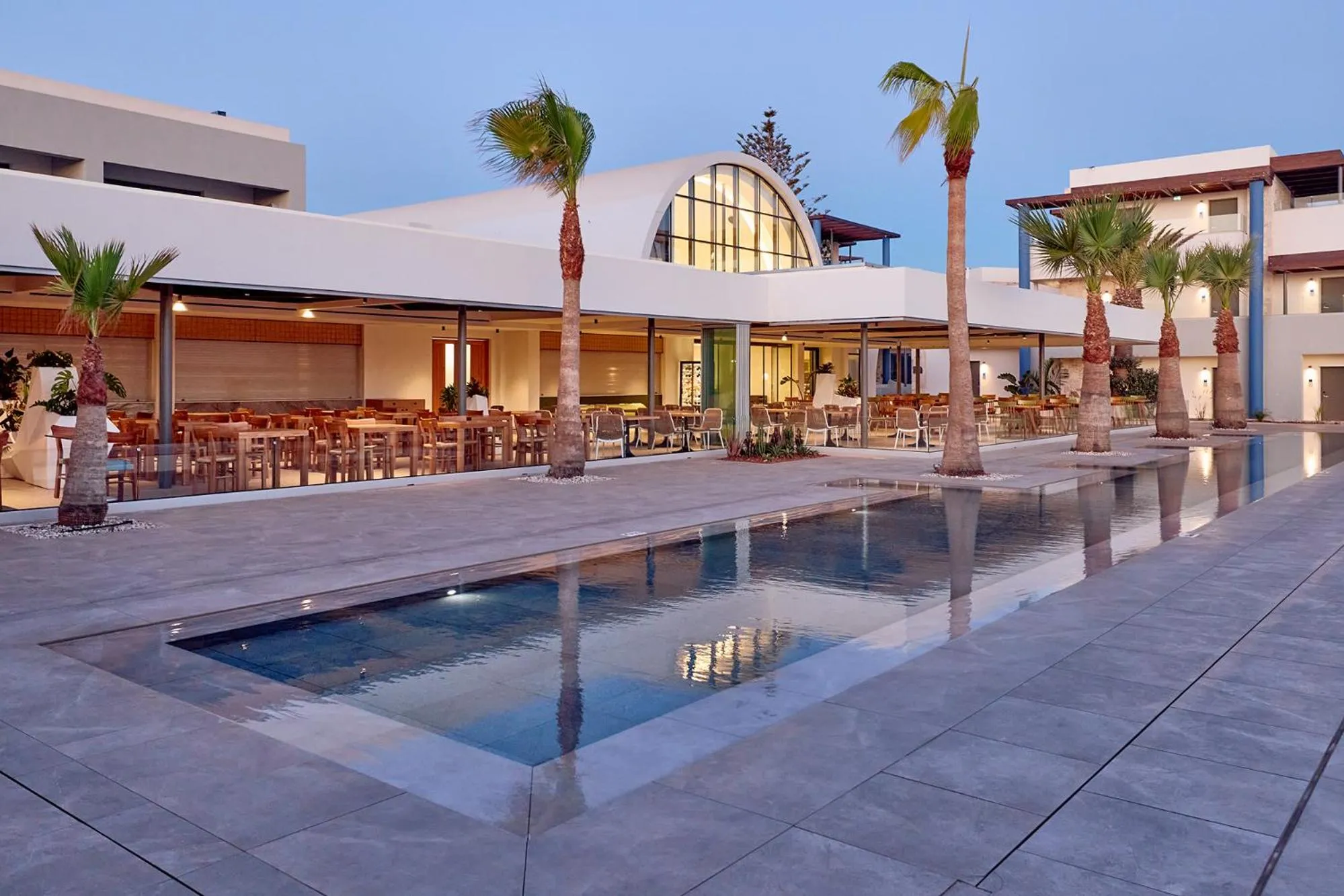 Property building in Paralos Kosta Alímia