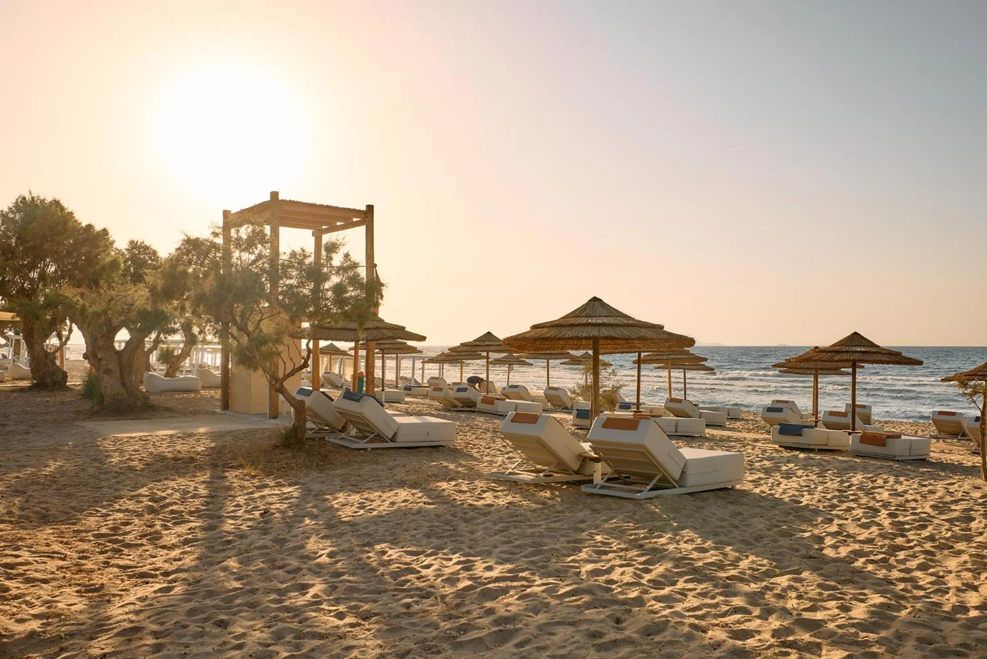 Beach in Paralos Kosta Alímia