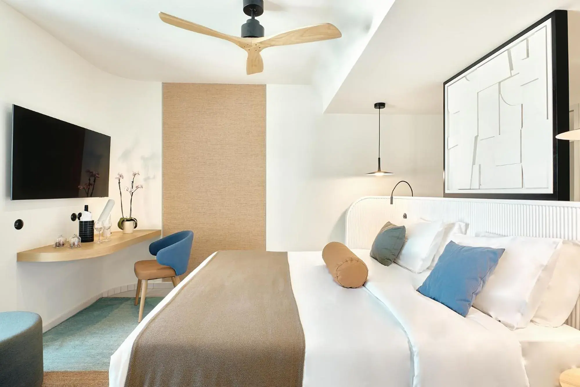 Deluxe Double Room with Side Sea View - single occupancy in Paralos Kosta Alímia Deluxe Double Room with Side Sea View - single occupancy in Paralos Kosta Alímia