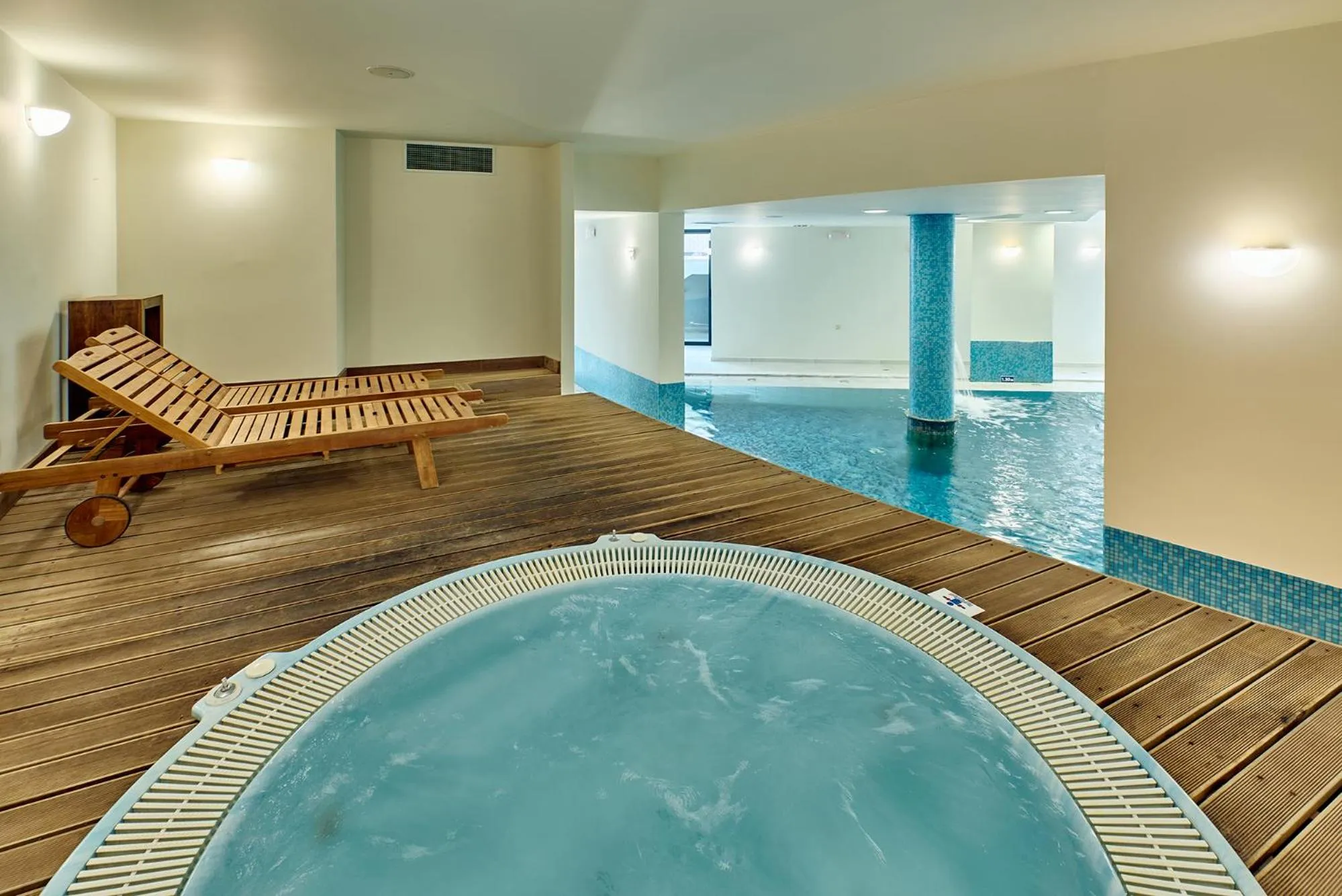 Spa and wellness centre/facilities in Paralos Kosta Alímia