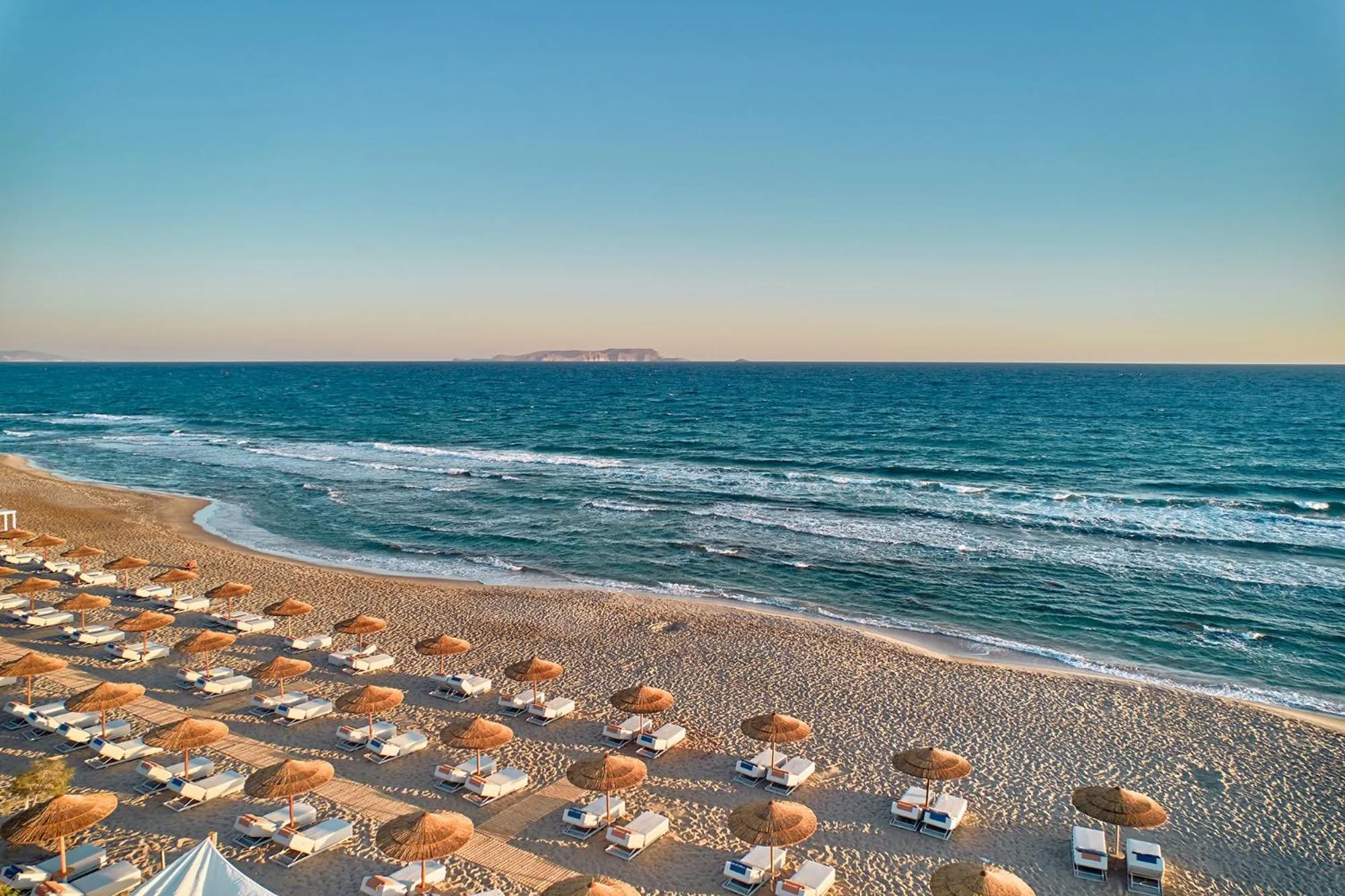 Beach in Paralos Kosta Alímia