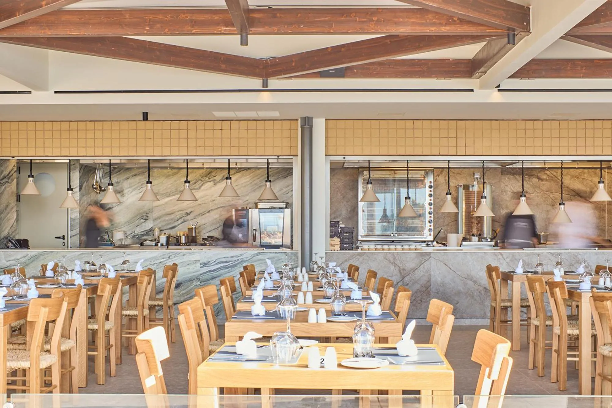 Restaurant/places to eat in Paralos Kosta Alímia