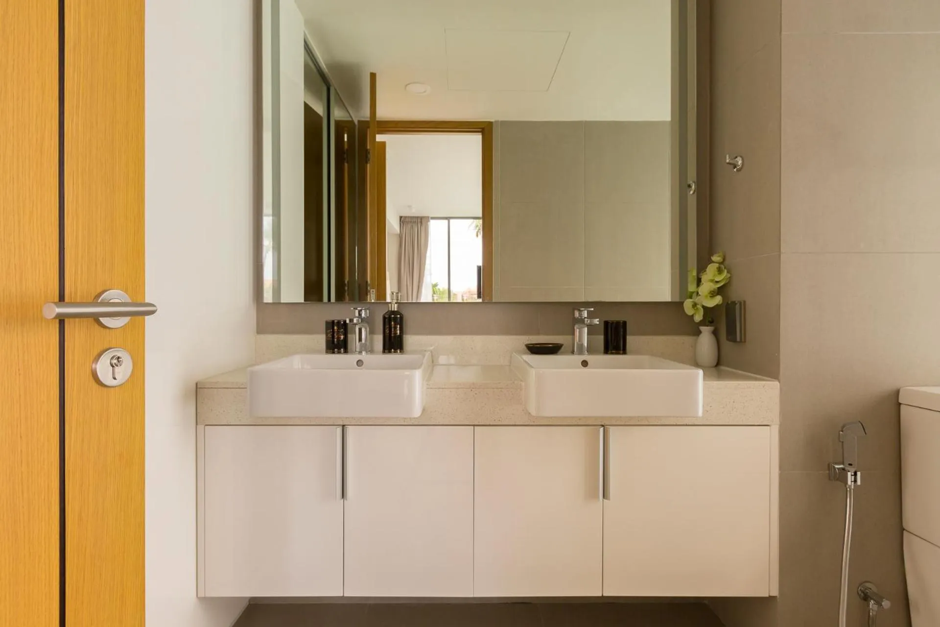 Toilet in Oceanstone by Holy Cow, 2-BR, 90 m2, pool view