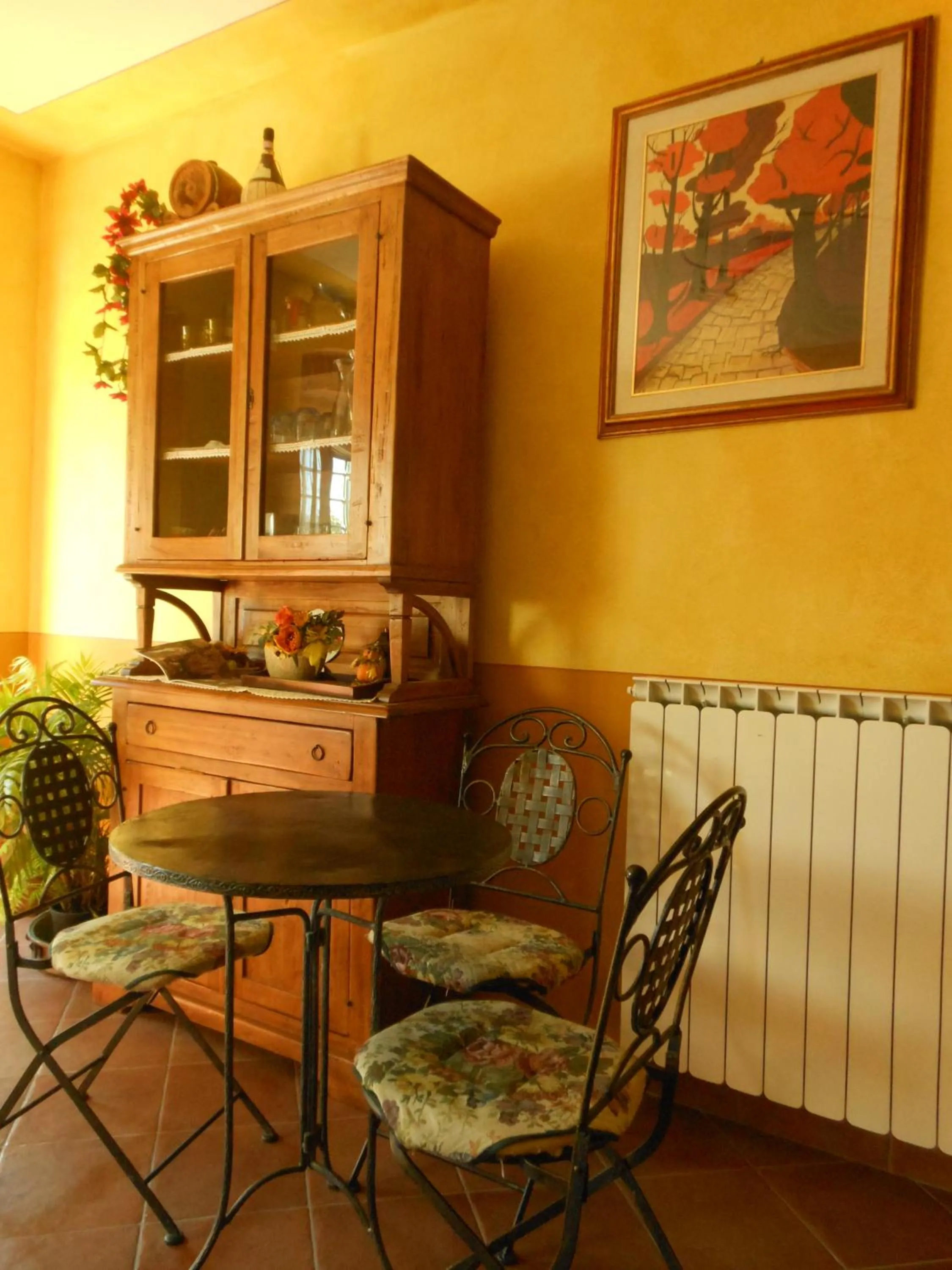 Dining area in B&B La Corte